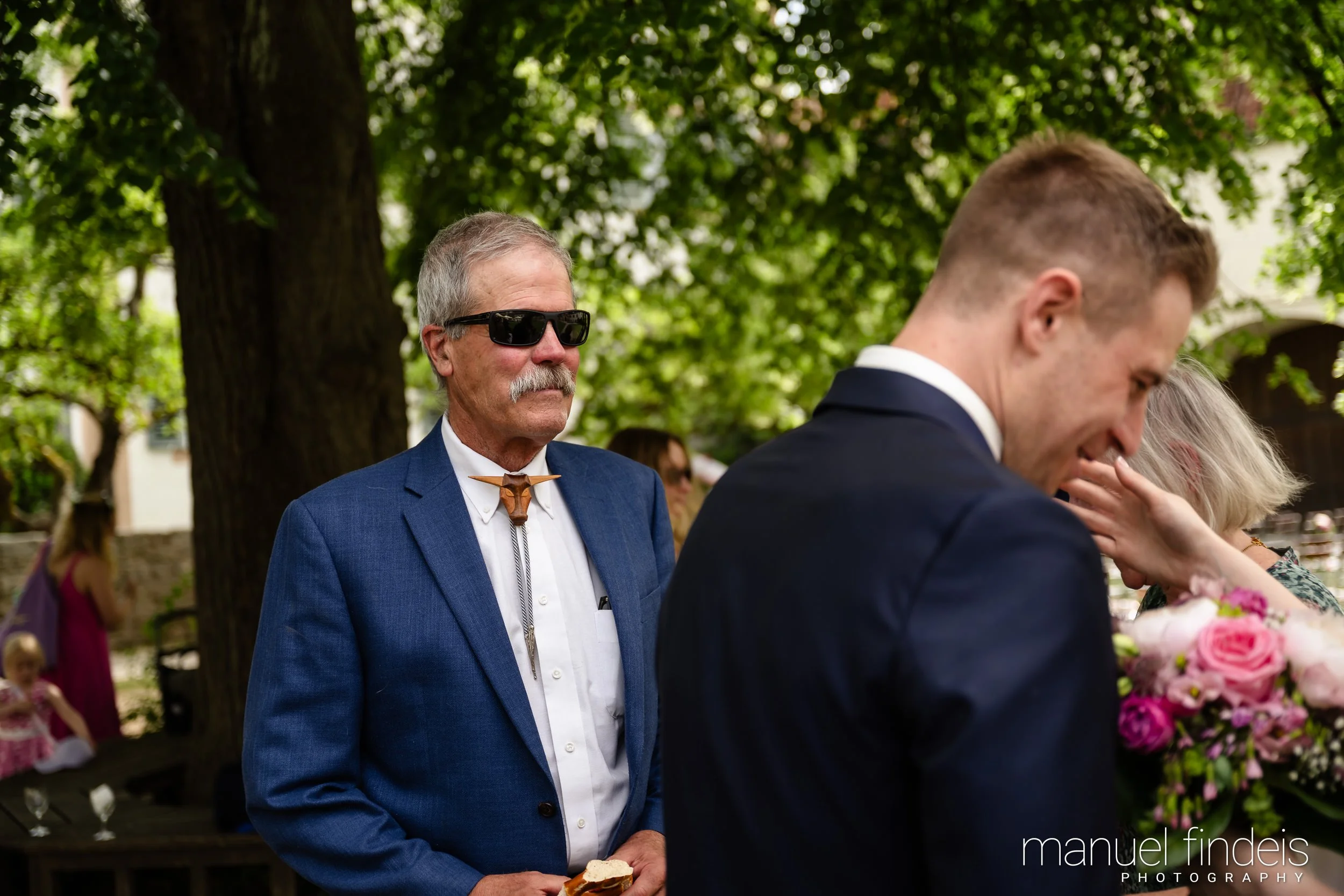 0389_Hochzeit_RuS_www.manuelfindeis.com.jpg