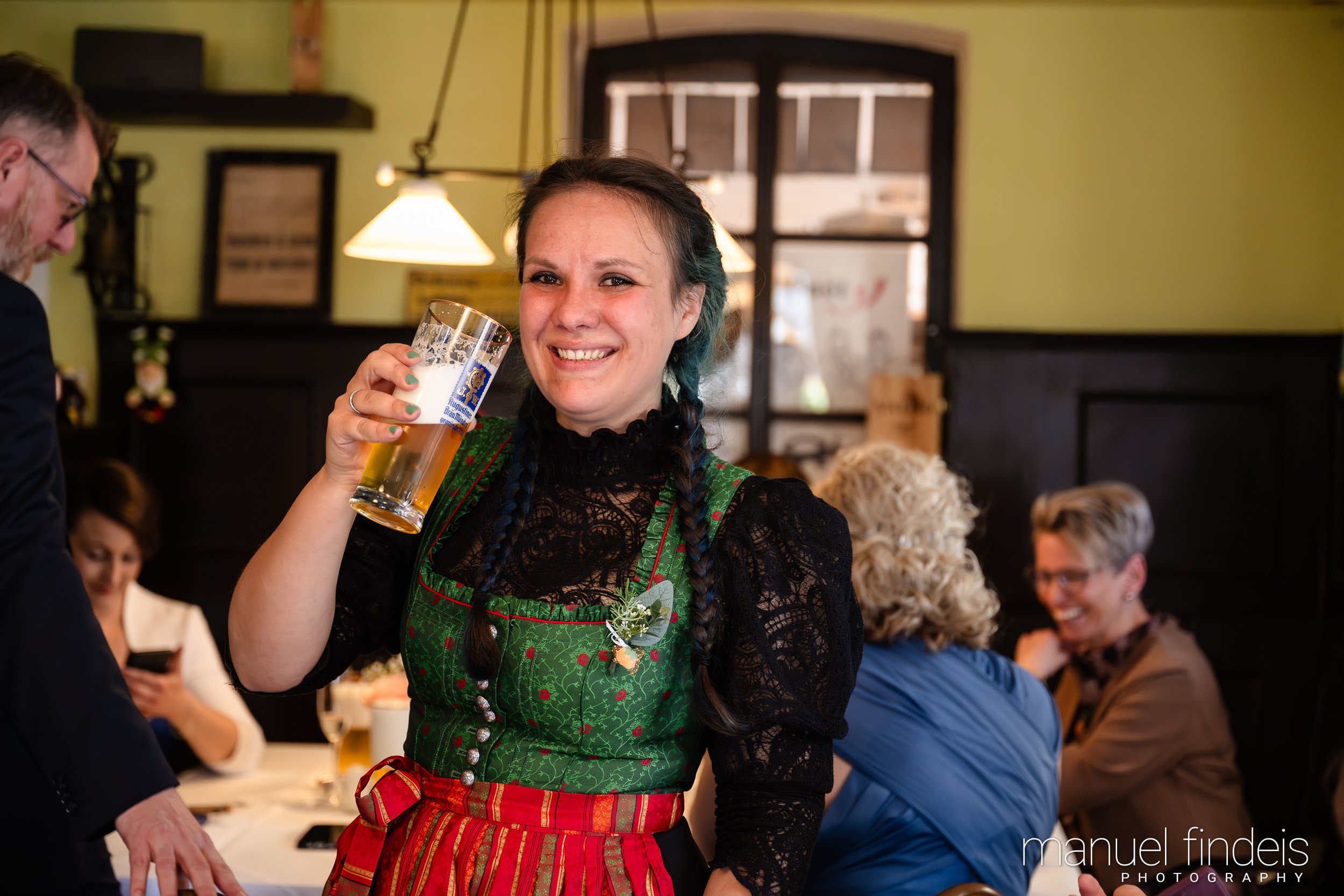 0710_Hochzeit_VuA_www.manuelfindeis.com.jpg
