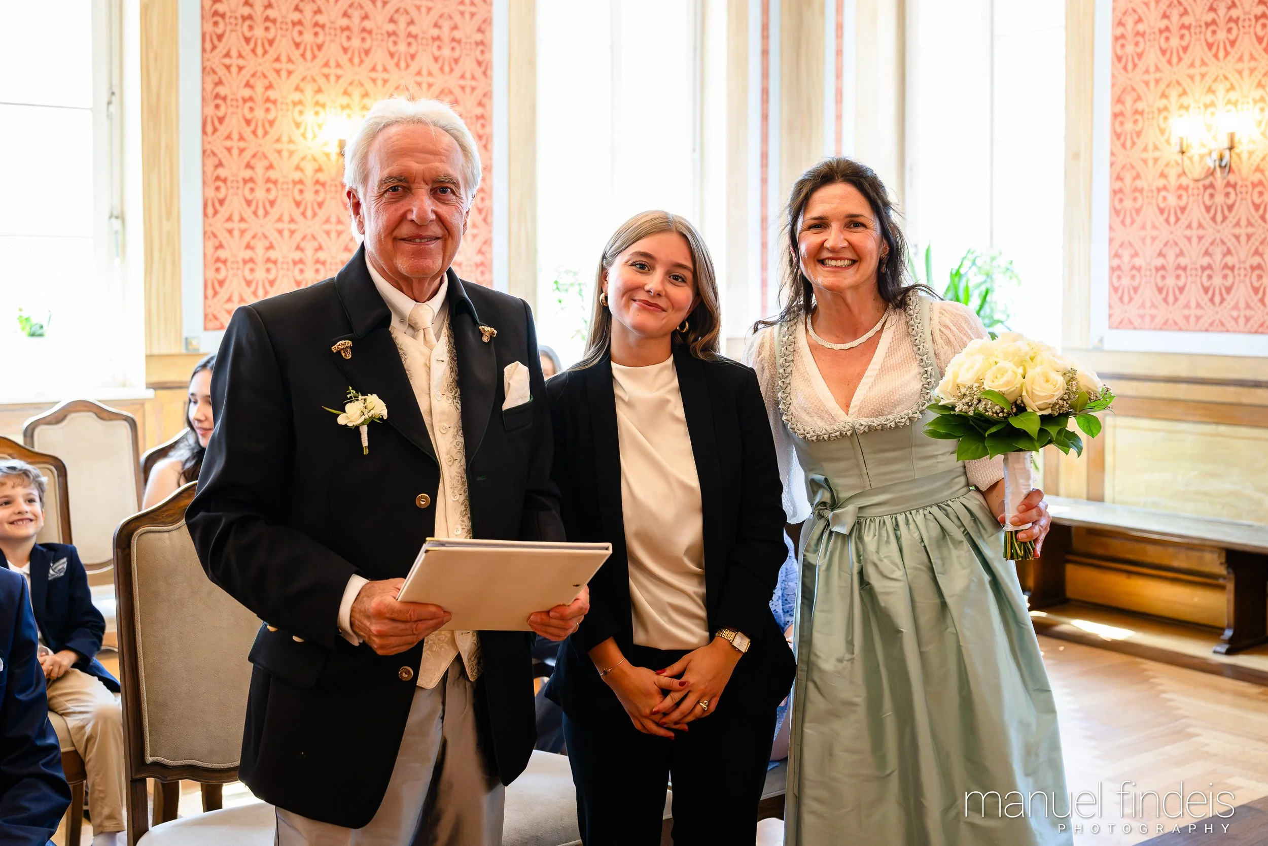 0188_Hochzeit_AuE_www.manuelfindeis.com.jpg