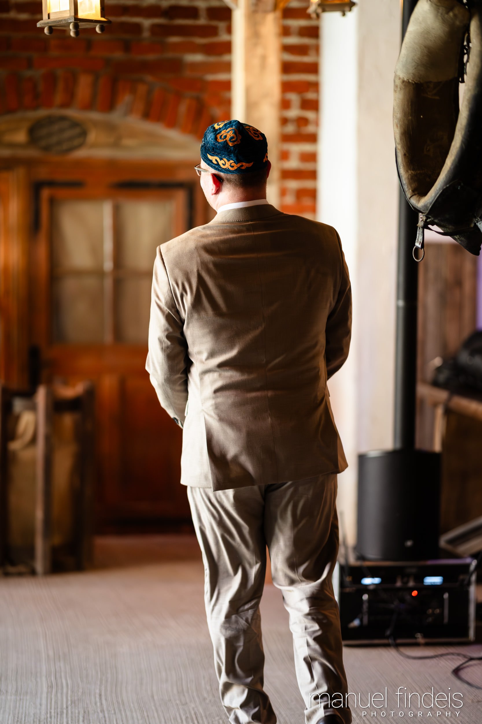 0599_Hochzeit-LUM_www.manuelfindeis.com.jpg