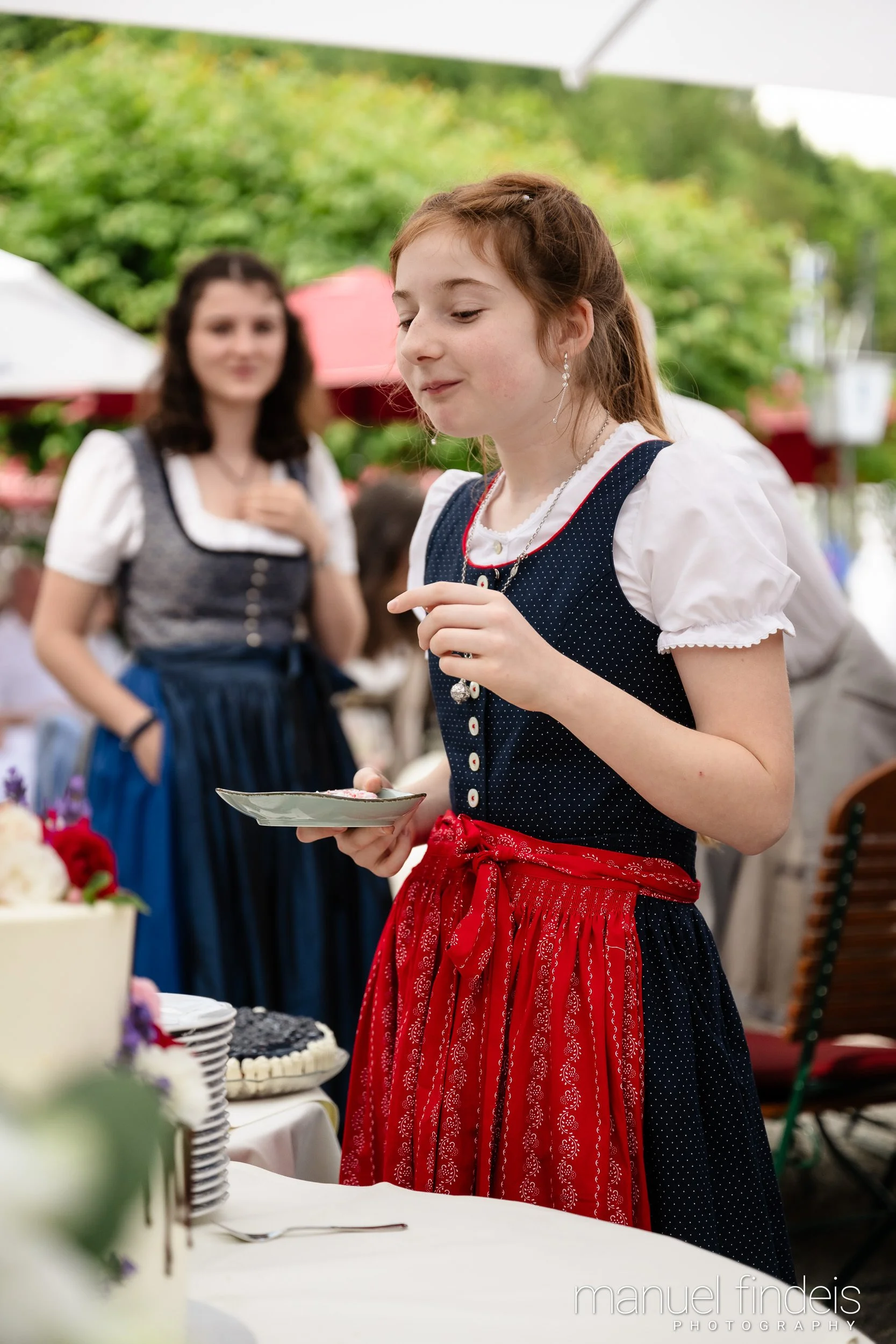 0533_Hochzeit-BuL_www.manuelfindeis.com.jpg
