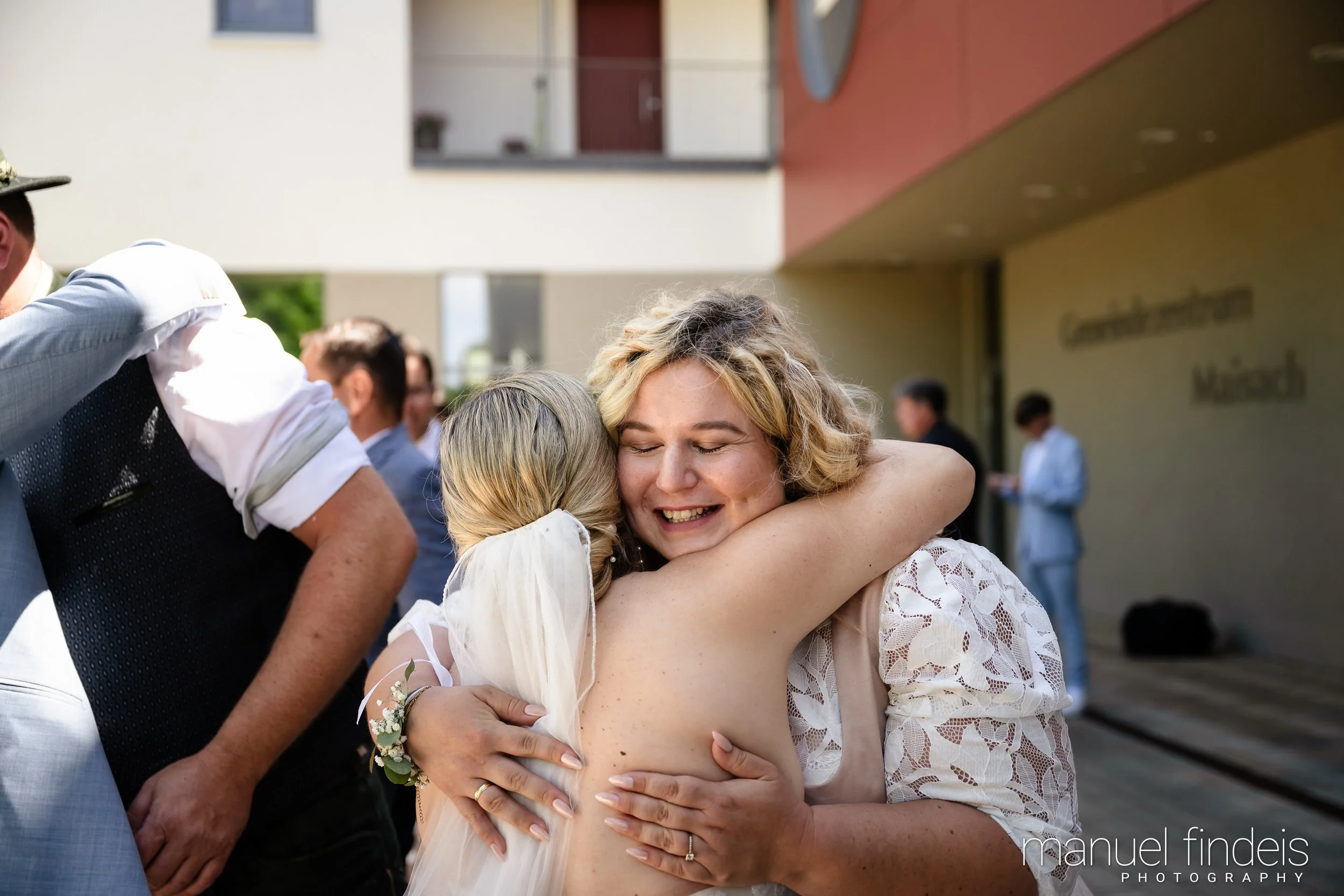 0398_Hochzeit_RundS_www.manuelfindeis.com.jpg