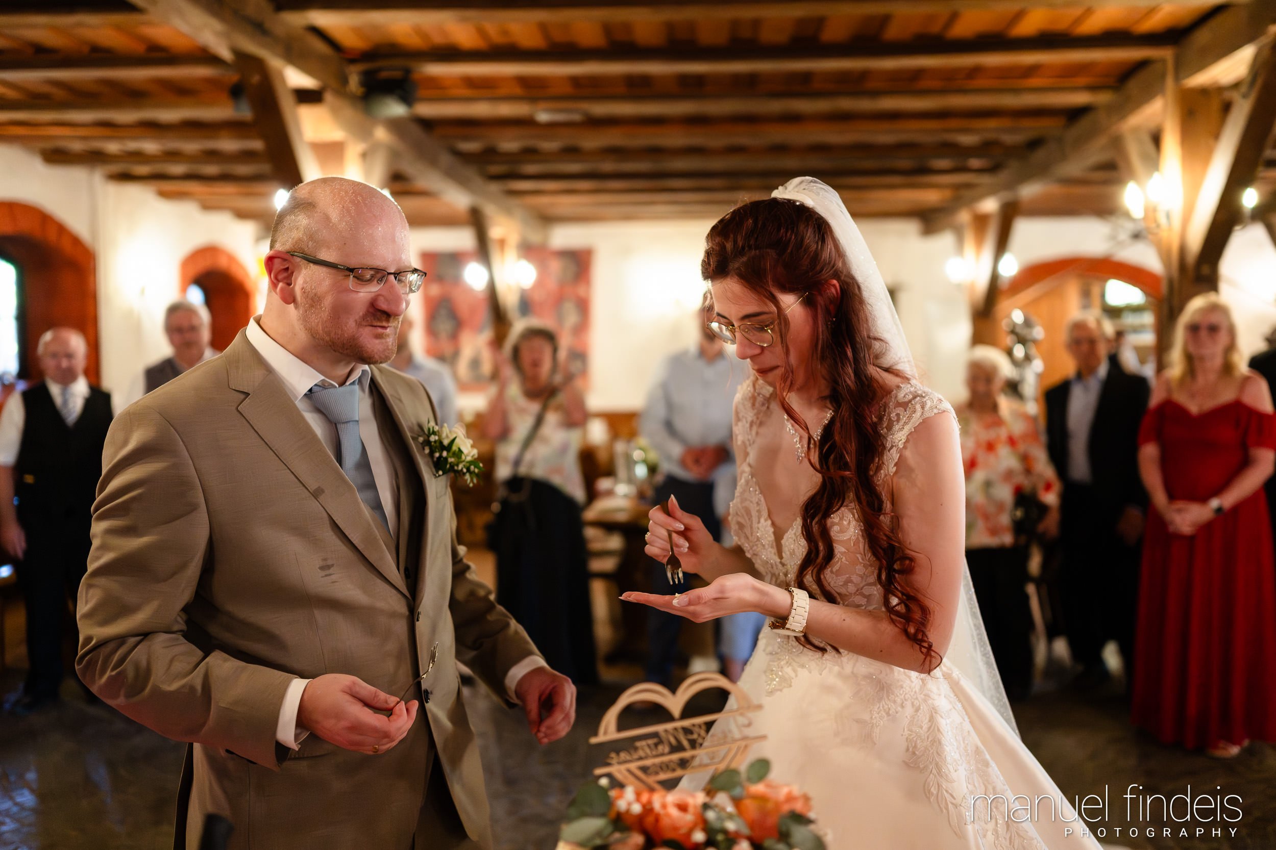 0409_Hochzeit-LUM_www.manuelfindeis.com.jpg