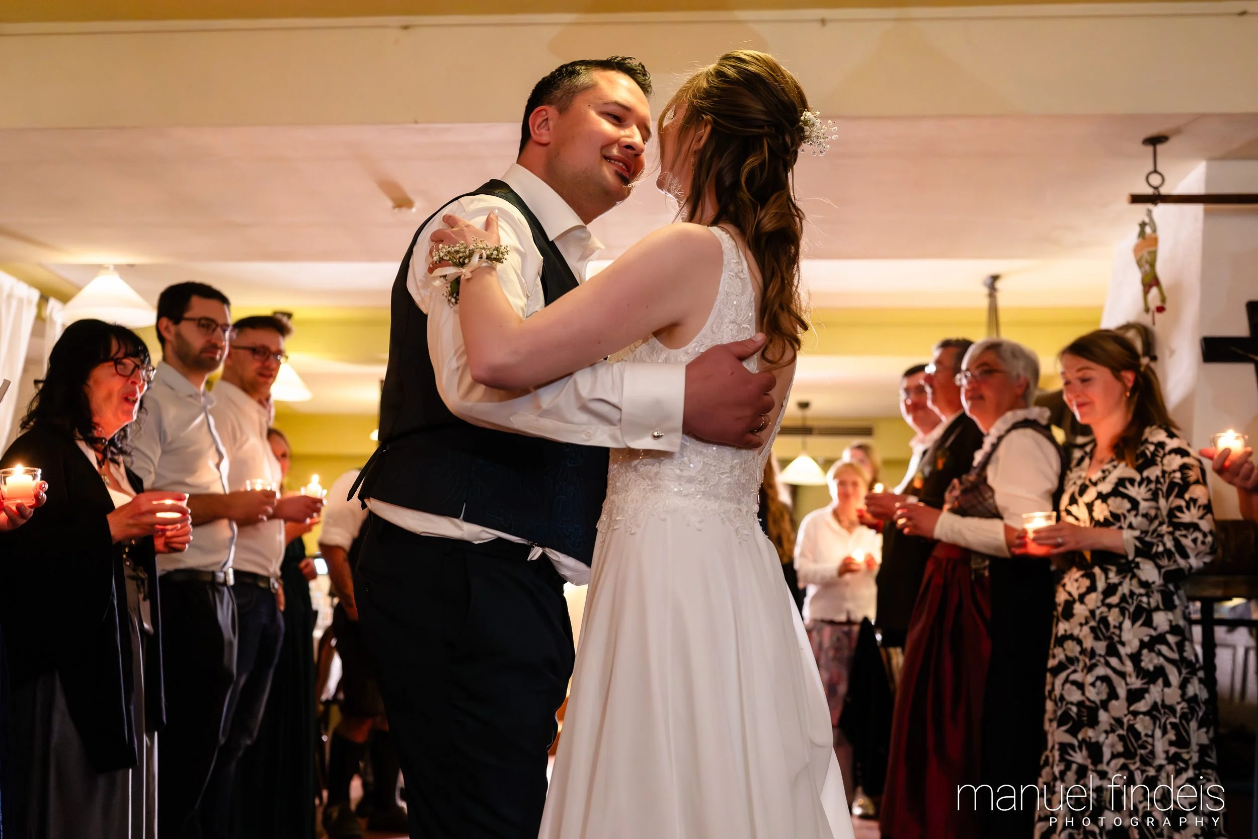0915_Hochzeit_VuA_www.manuelfindeis.com.jpg