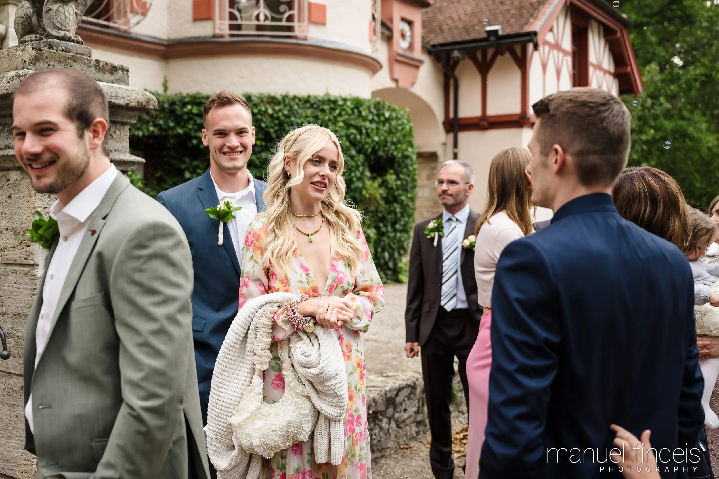 0381_Hochzeit-AuJ_www.manuelfindeis.com.jpg