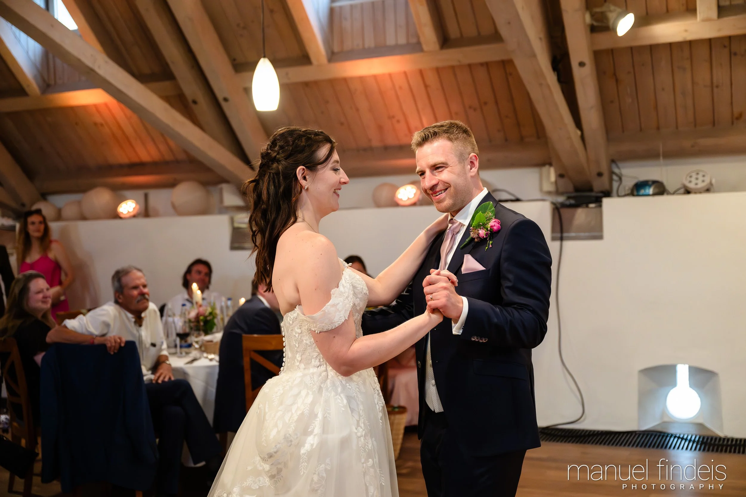 0681_Hochzeit_Rus_www.manuelfindeis.com.jpg