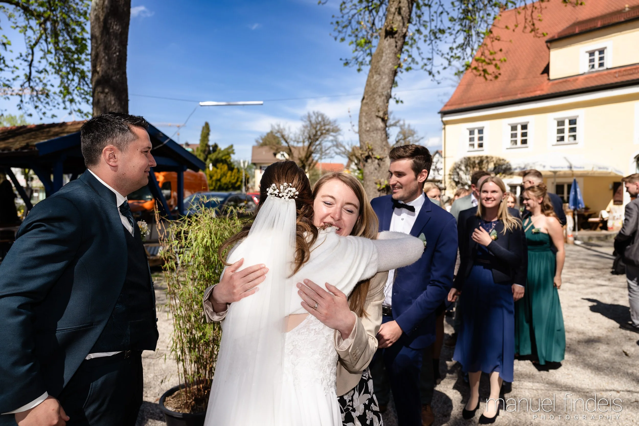 0419_Hochzeit_VuA_www.manuelfindeis.com.jpg