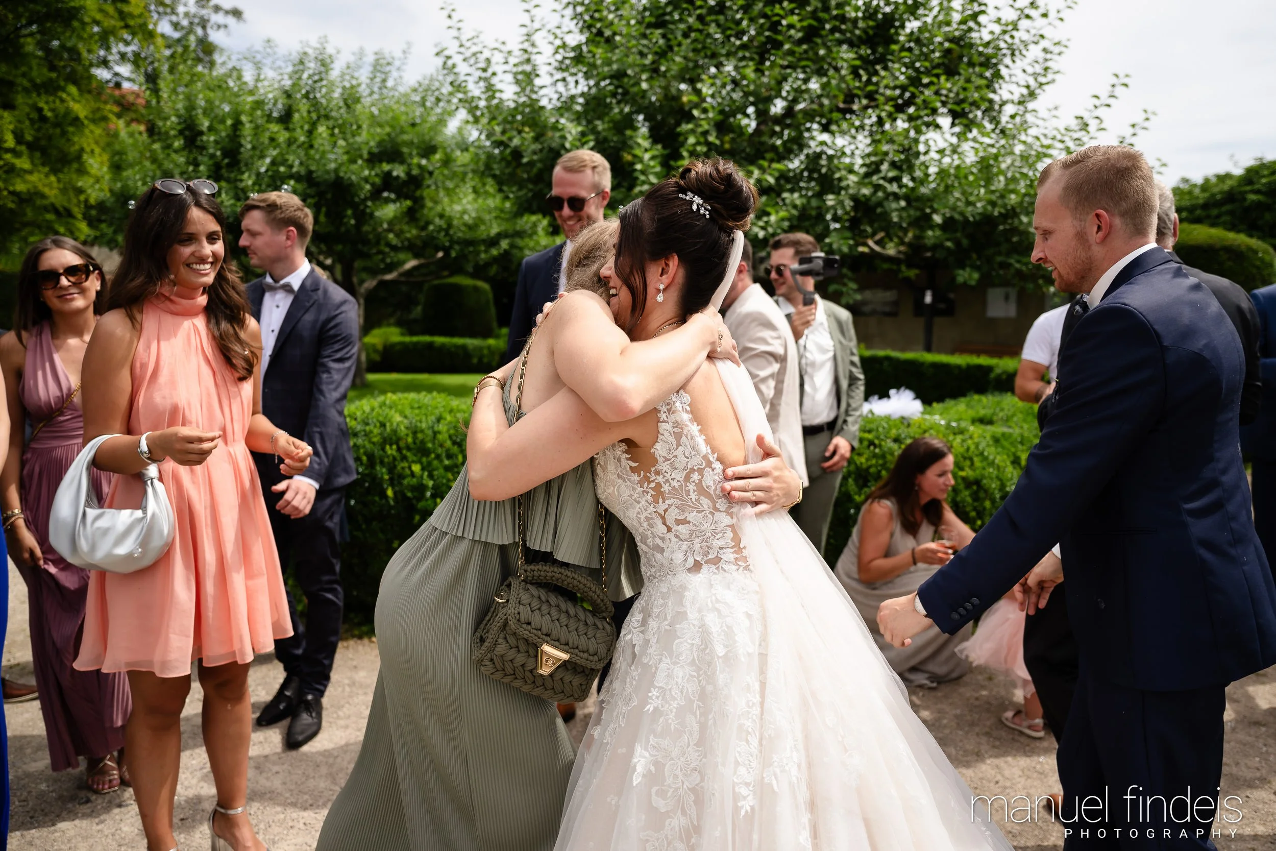 0360_Hochzeit-SuF_www.manuelfindeis.com.jpg