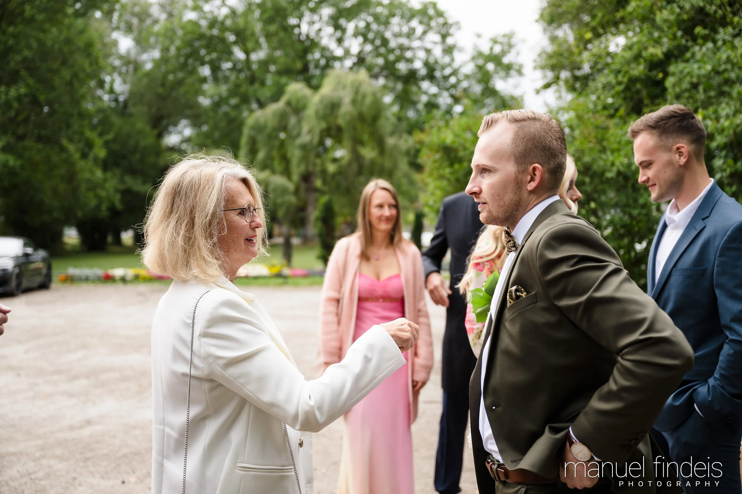 0002_Hochzeit-AuJ_www.manuelfindeis.com.jpg