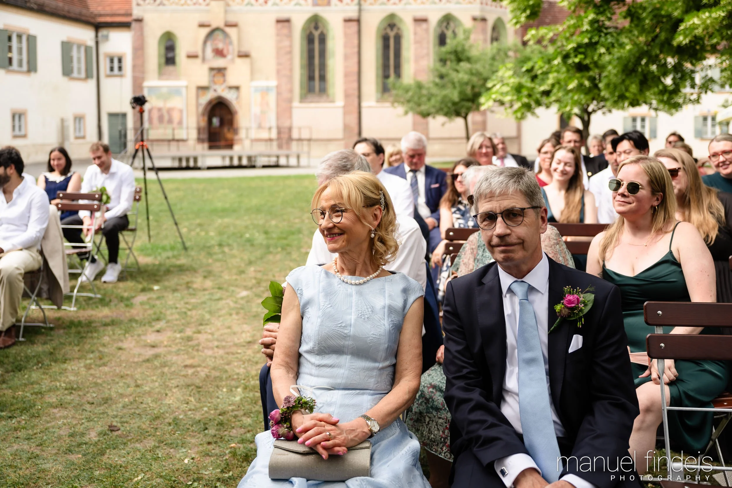 0195_Hochzeit_RuS_www.manuelfindeis.com.jpg