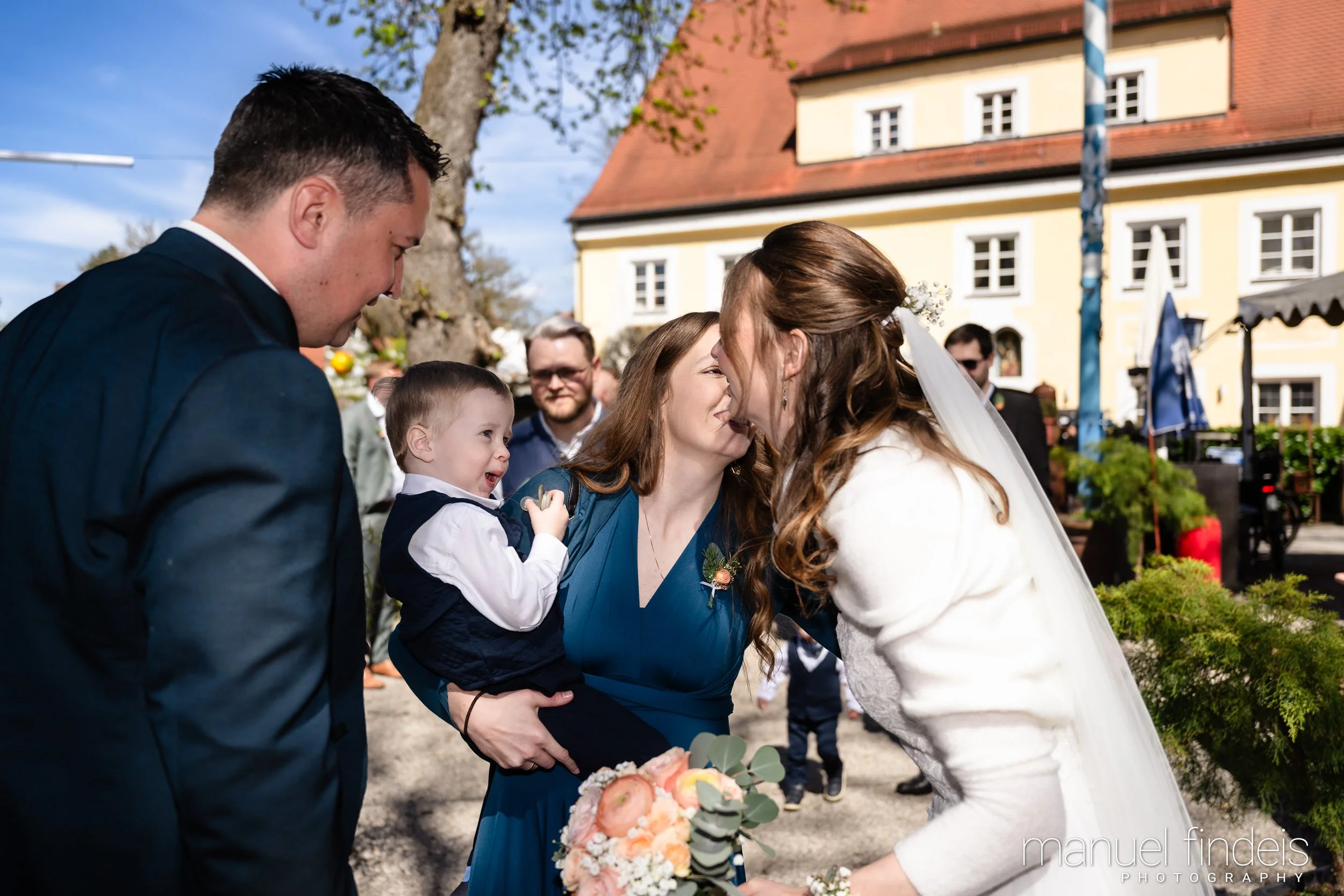 0409_Hochzeit_VuA_www.manuelfindeis.com.jpg