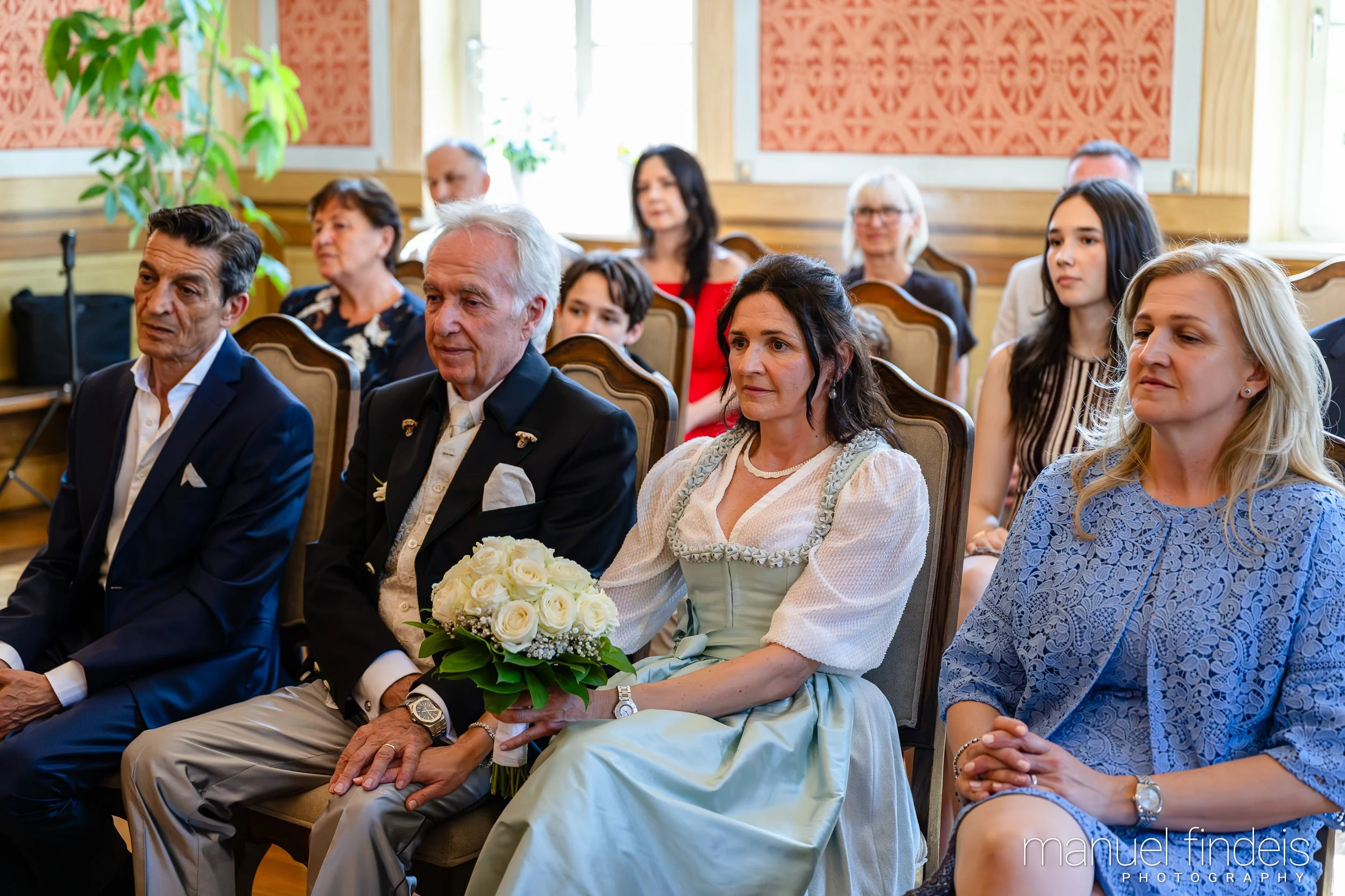 0151_Hochzeit_AuE_www.manuelfindeis.com.jpg