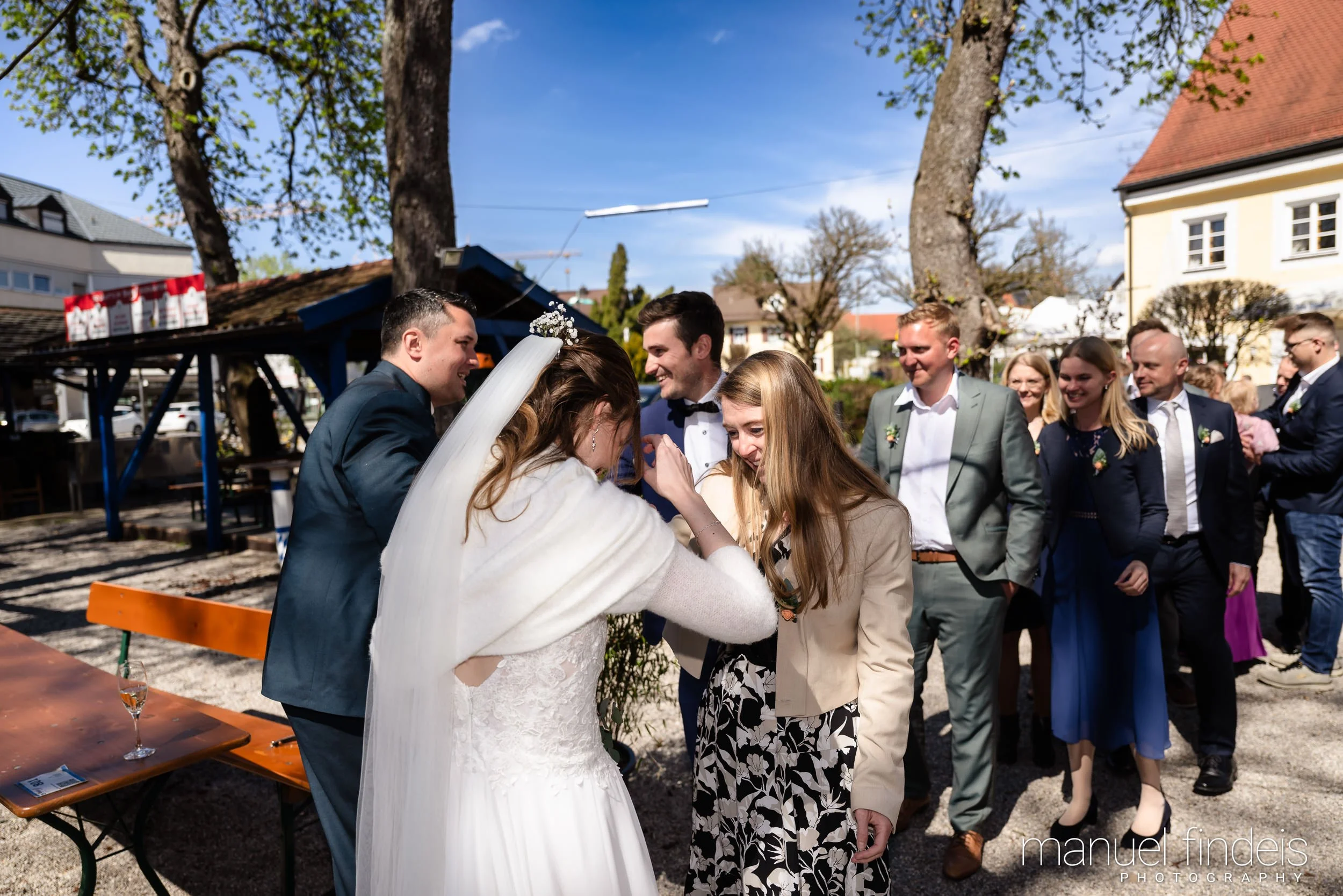 0420_Hochzeit_VuA_www.manuelfindeis.com.jpg