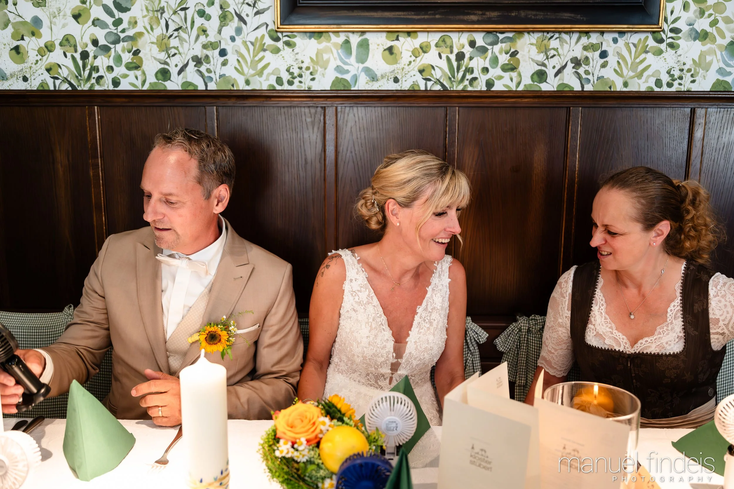 0458_Hochzeit_CuR_www.manuelfindeis.com.jpg