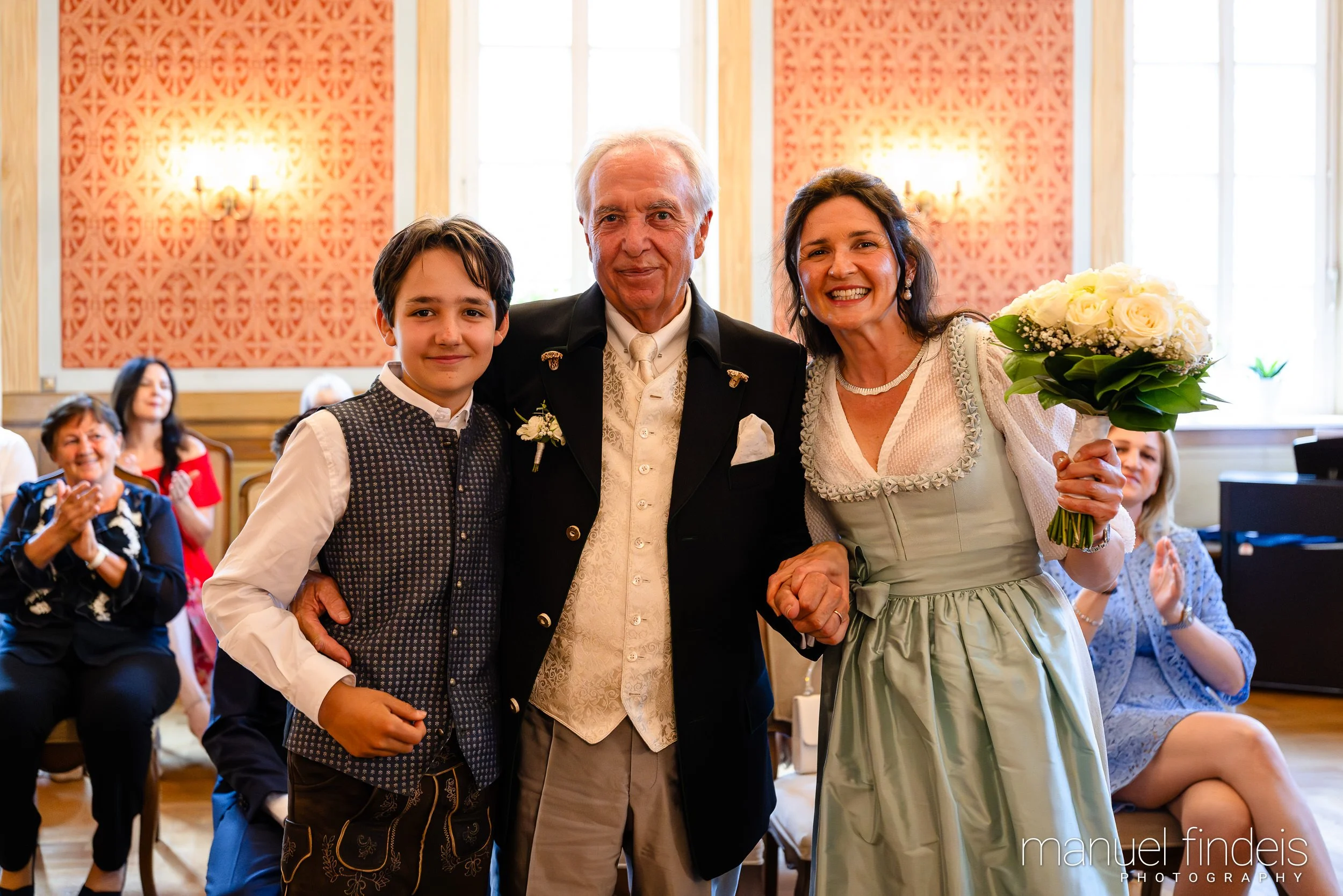 0139_Hochzeit_AuE_www.manuelfindeis.com.jpg