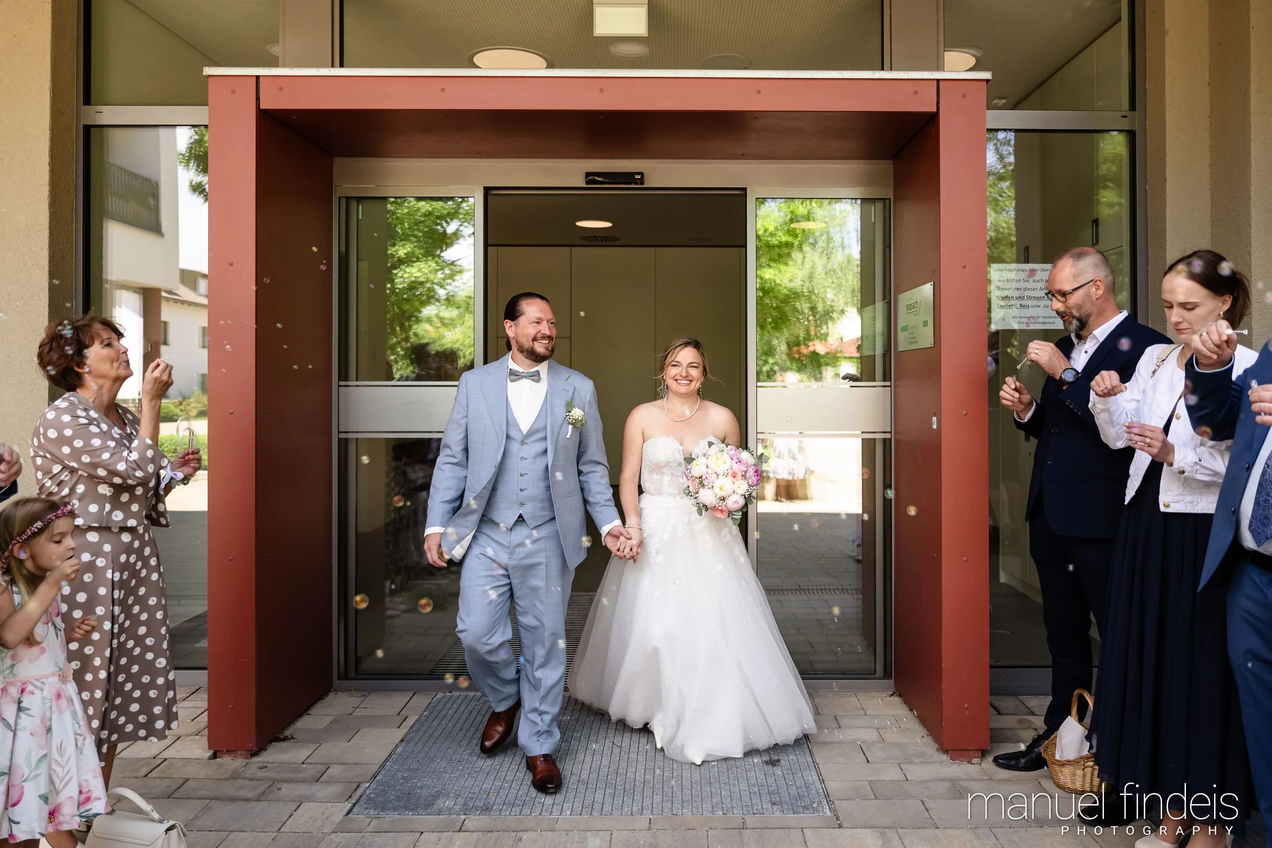 0318_Hochzeit_RundS_www.manuelfindeis.com.jpg