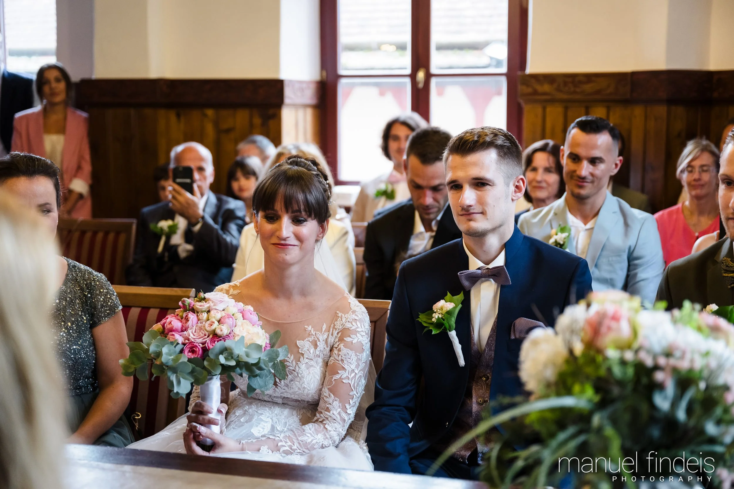 0147_Hochzeit-AuJ_www.manuelfindeis.com.jpg