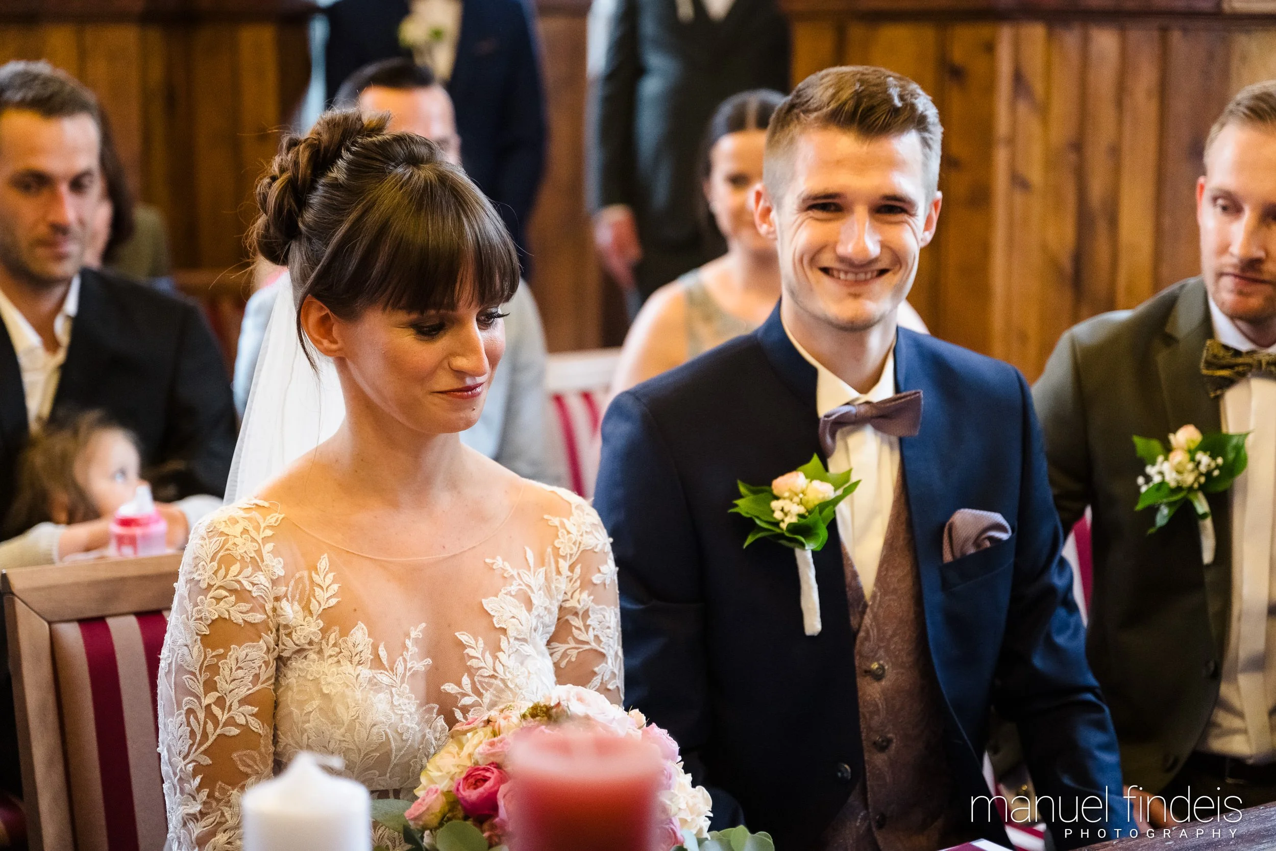 0260_Hochzeit-AuJ_www.manuelfindeis.com.jpg