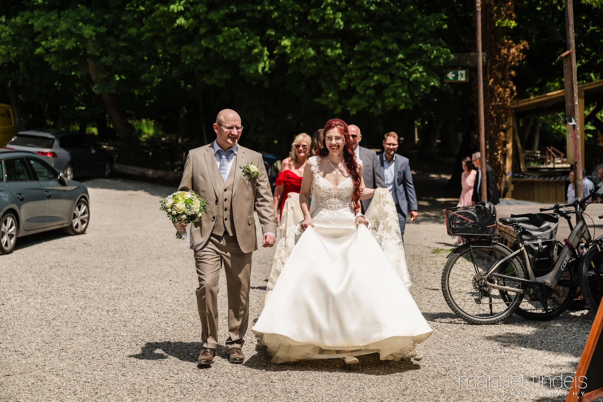 0359_Hochzeit-LUM_www.manuelfindeis.com.jpg