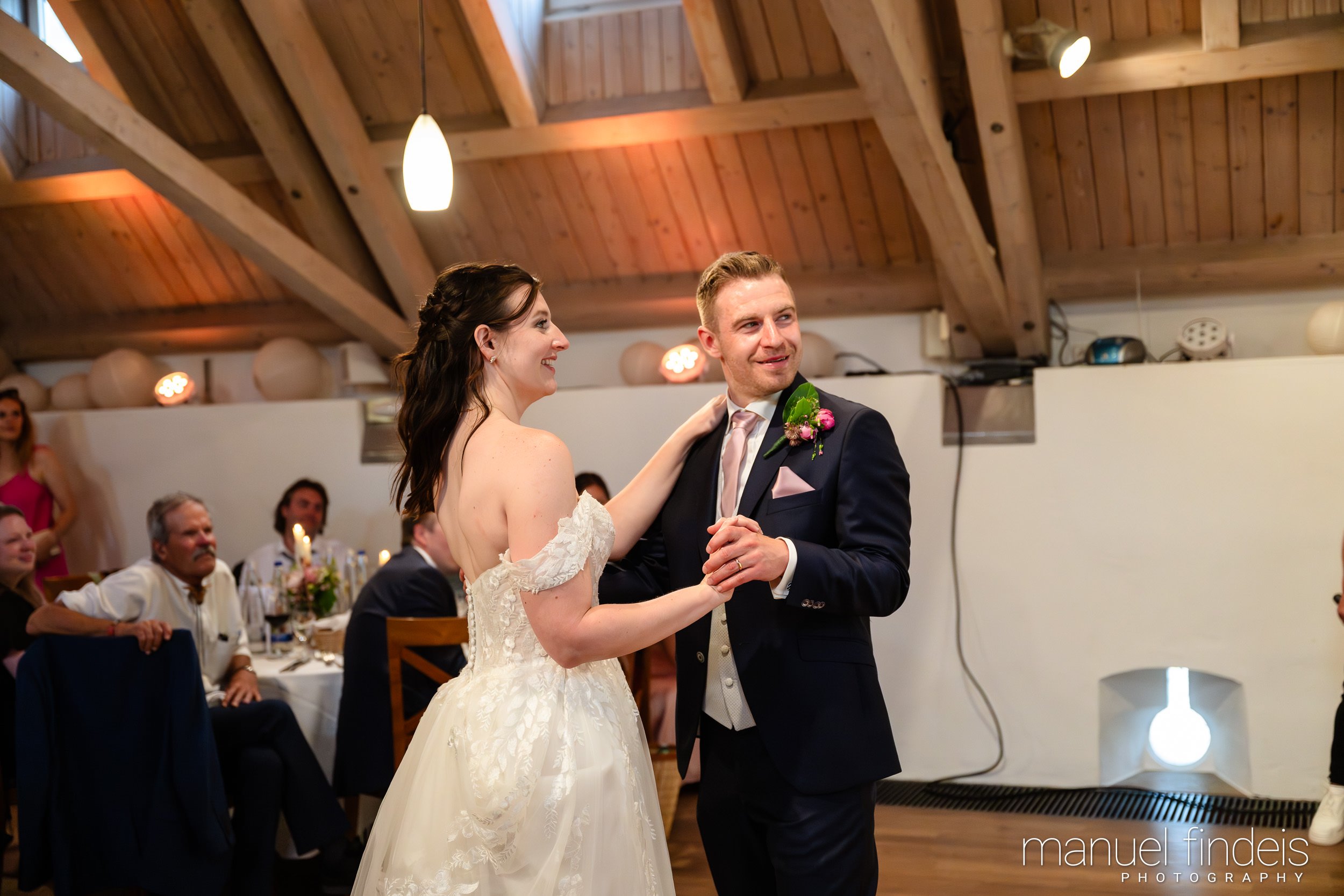 0679_Hochzeit_Rus_www.manuelfindeis.com.jpg