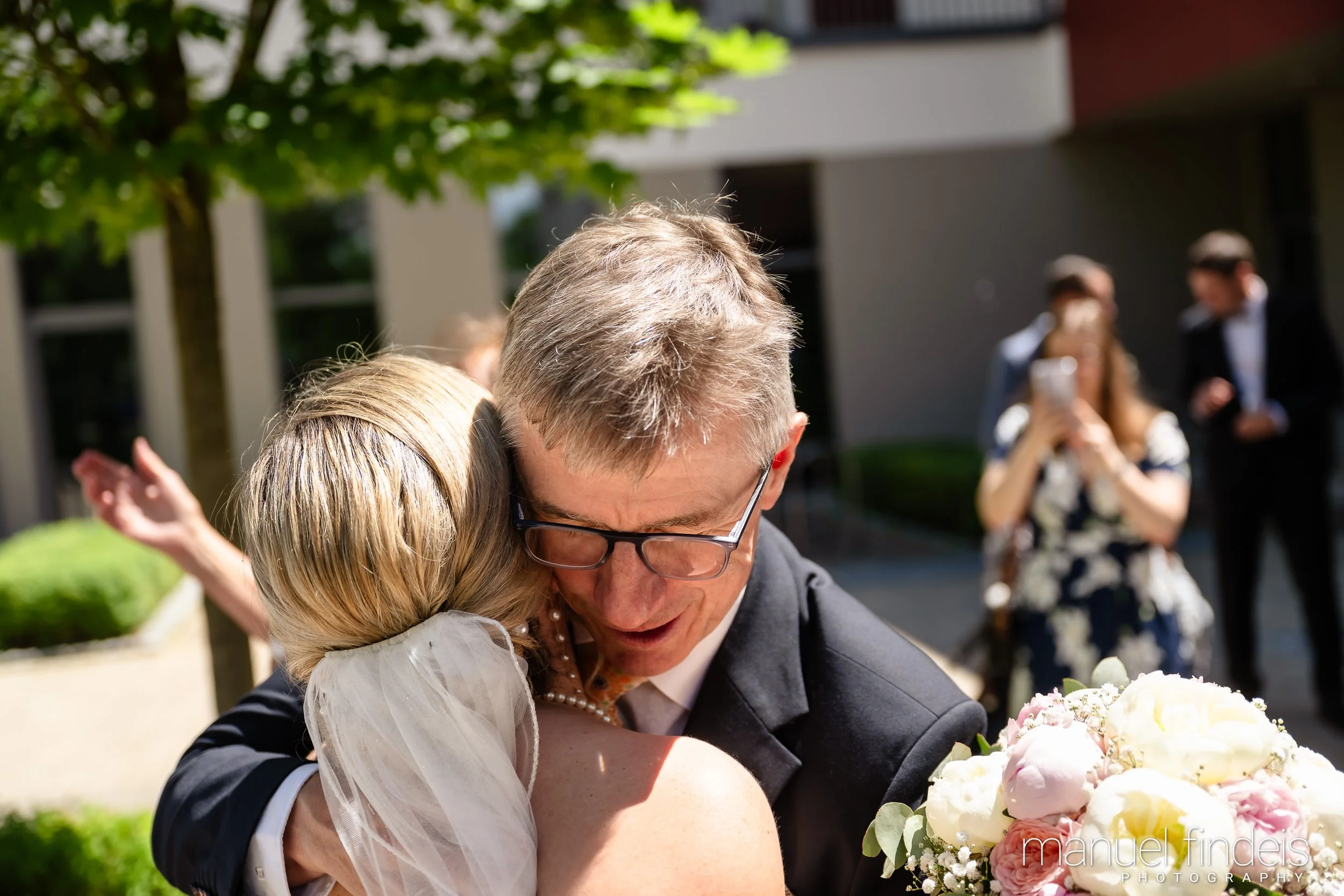 0340_Hochzeit_RundS_www.manuelfindeis.com.jpg