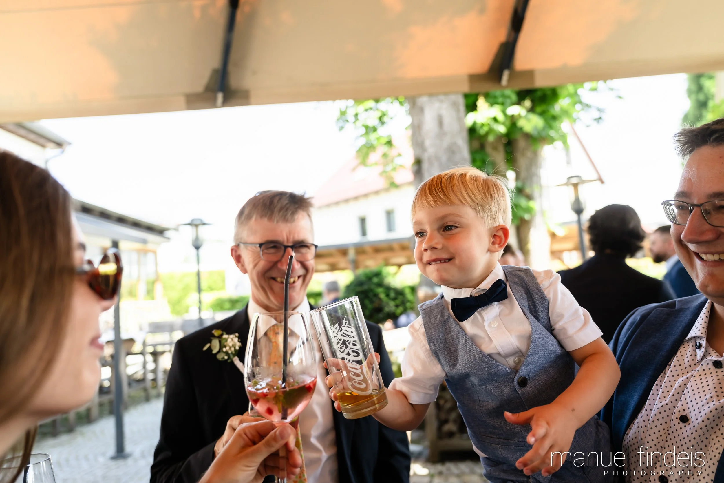 0471_Hochzeit_RundS_www.manuelfindeis.com.jpg