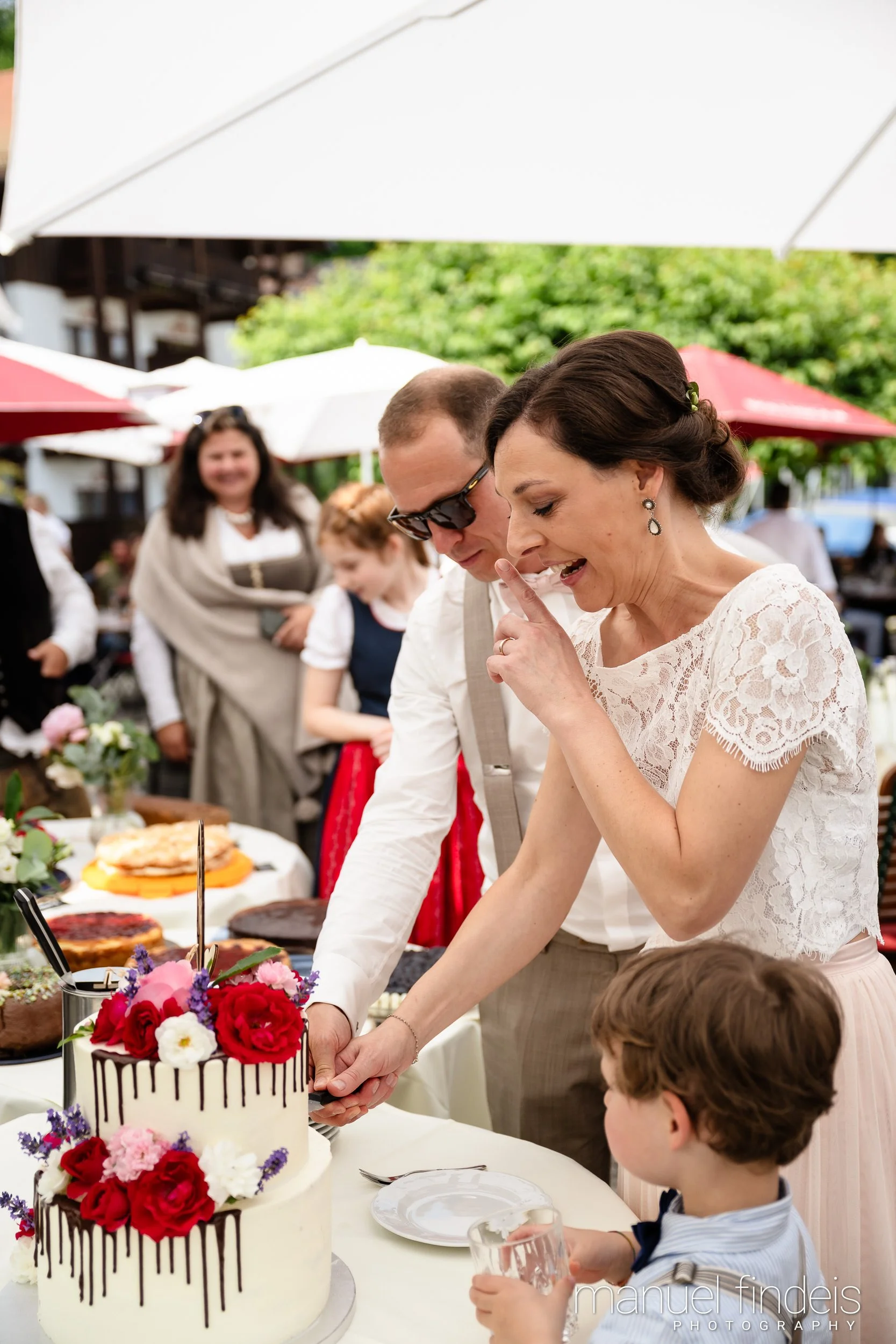 0517_Hochzeit-BuL_www.manuelfindeis.com.jpg