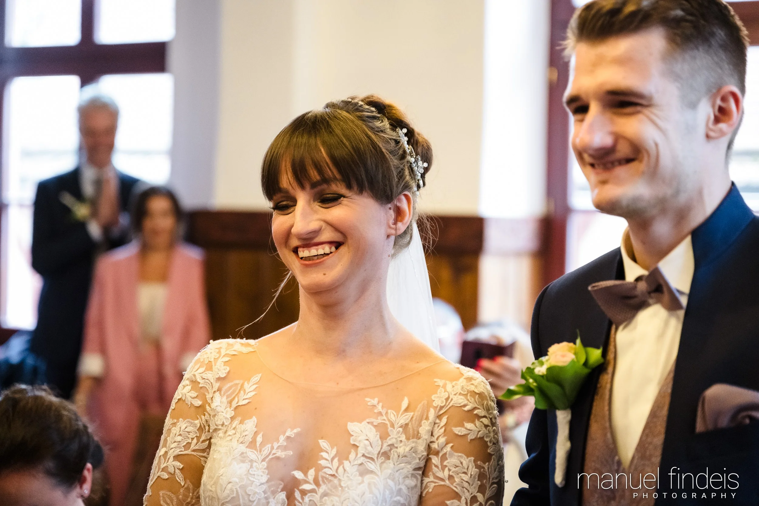 0188_Hochzeit-AuJ_www.manuelfindeis.com.jpg