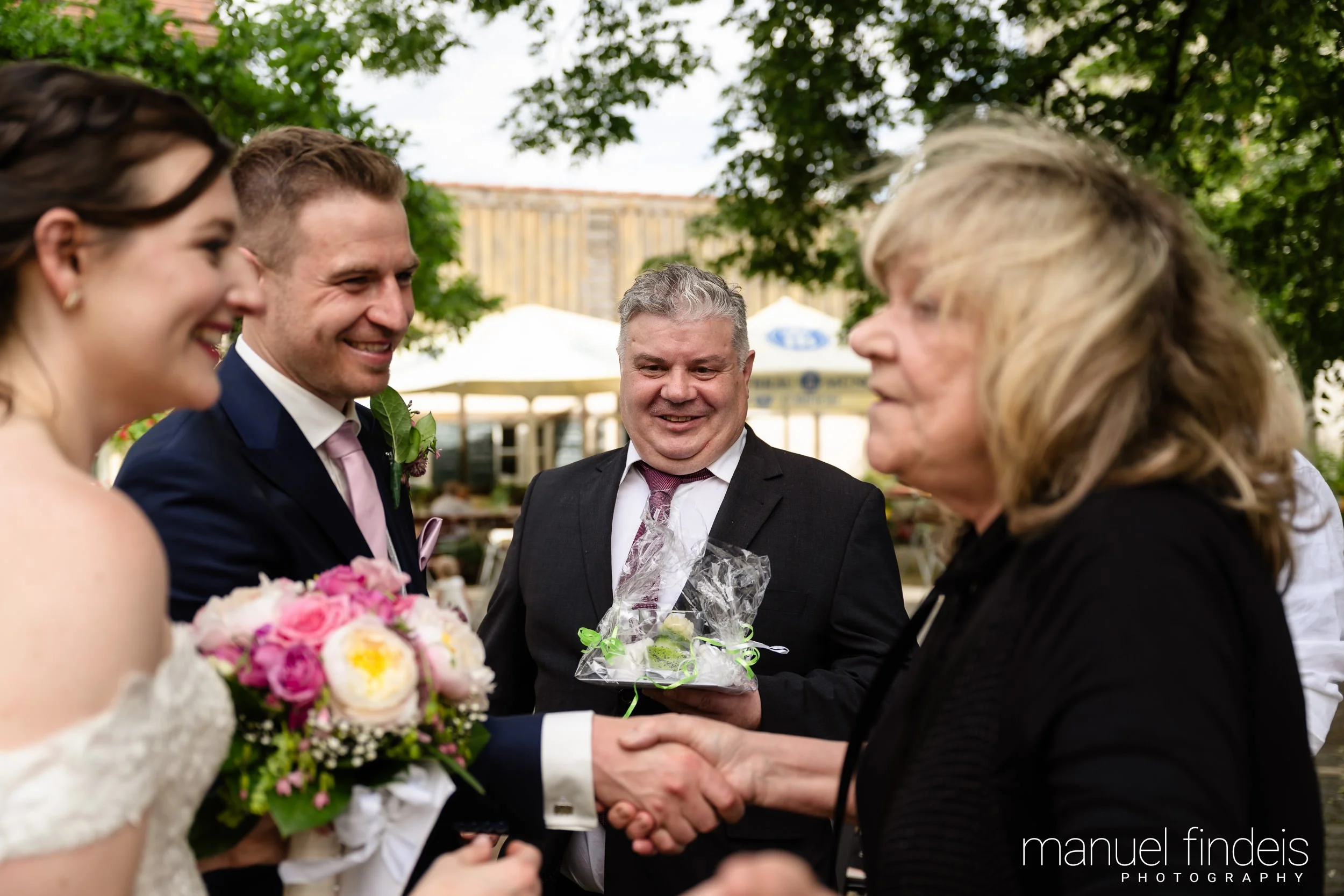 0355_Hochzeit_RuS_www.manuelfindeis.com.jpg