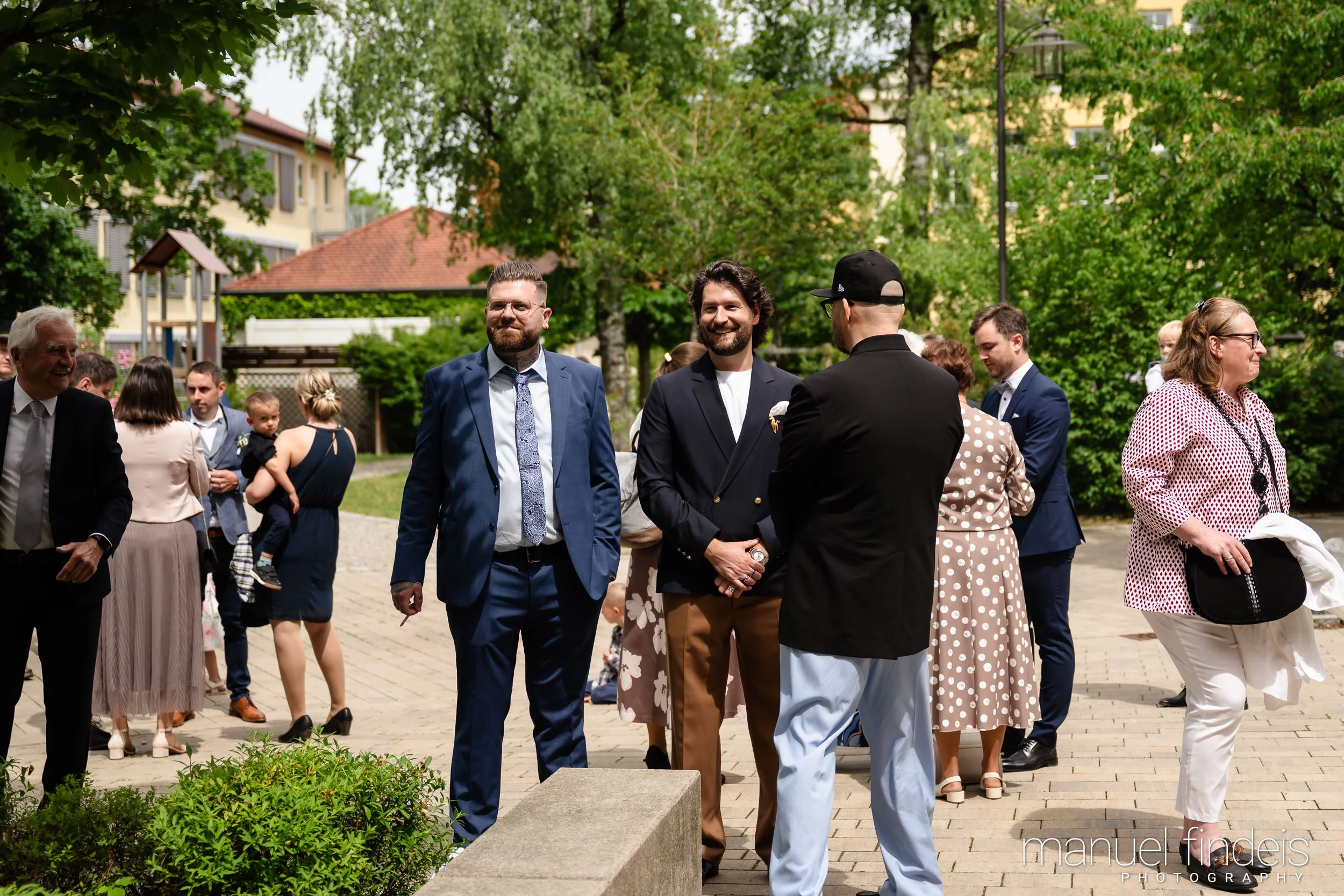 0167_Hochzeit_RundS_www.manuelfindeis.com.jpg