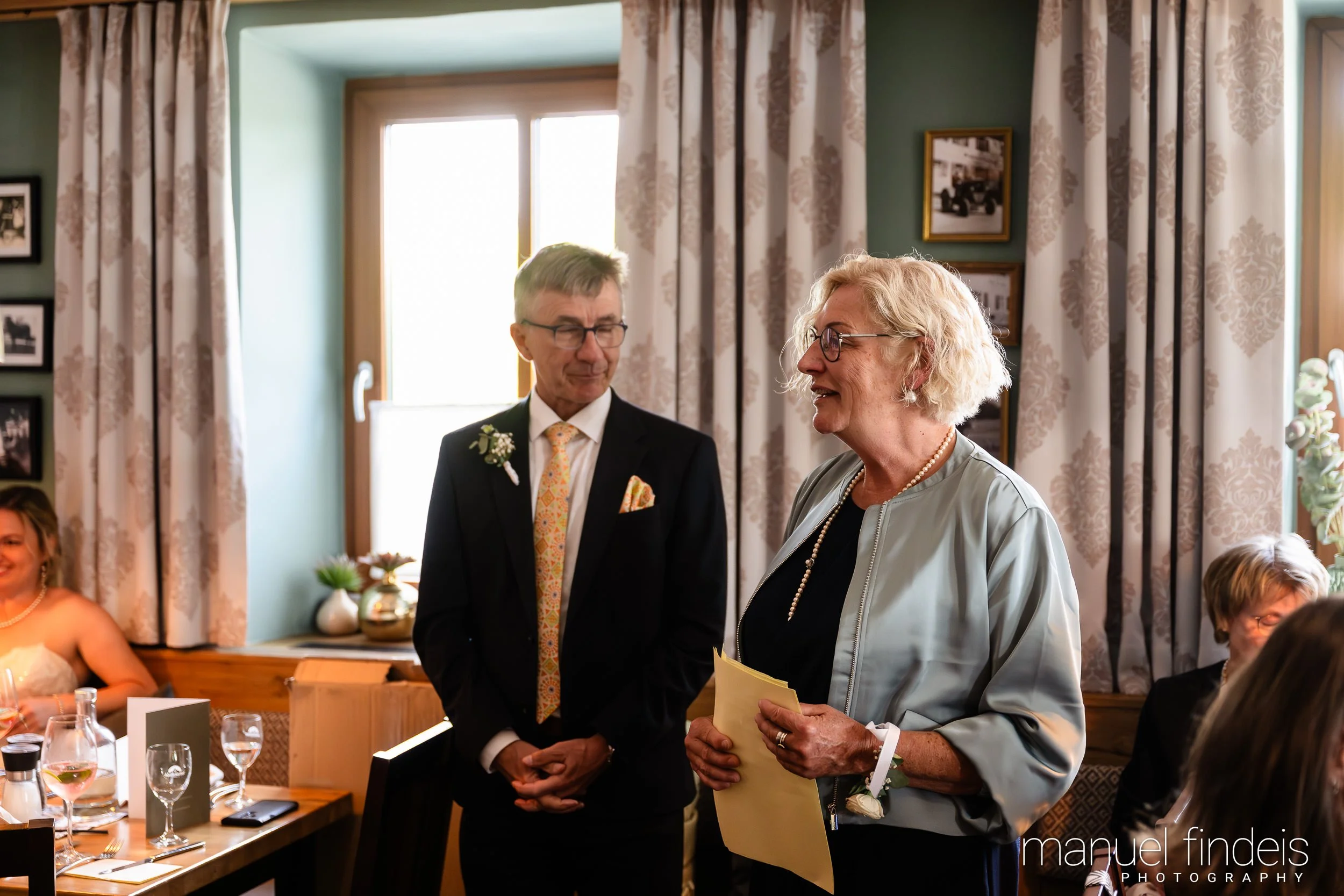 0501_Hochzeit_RundS_www.manuelfindeis.com.jpg