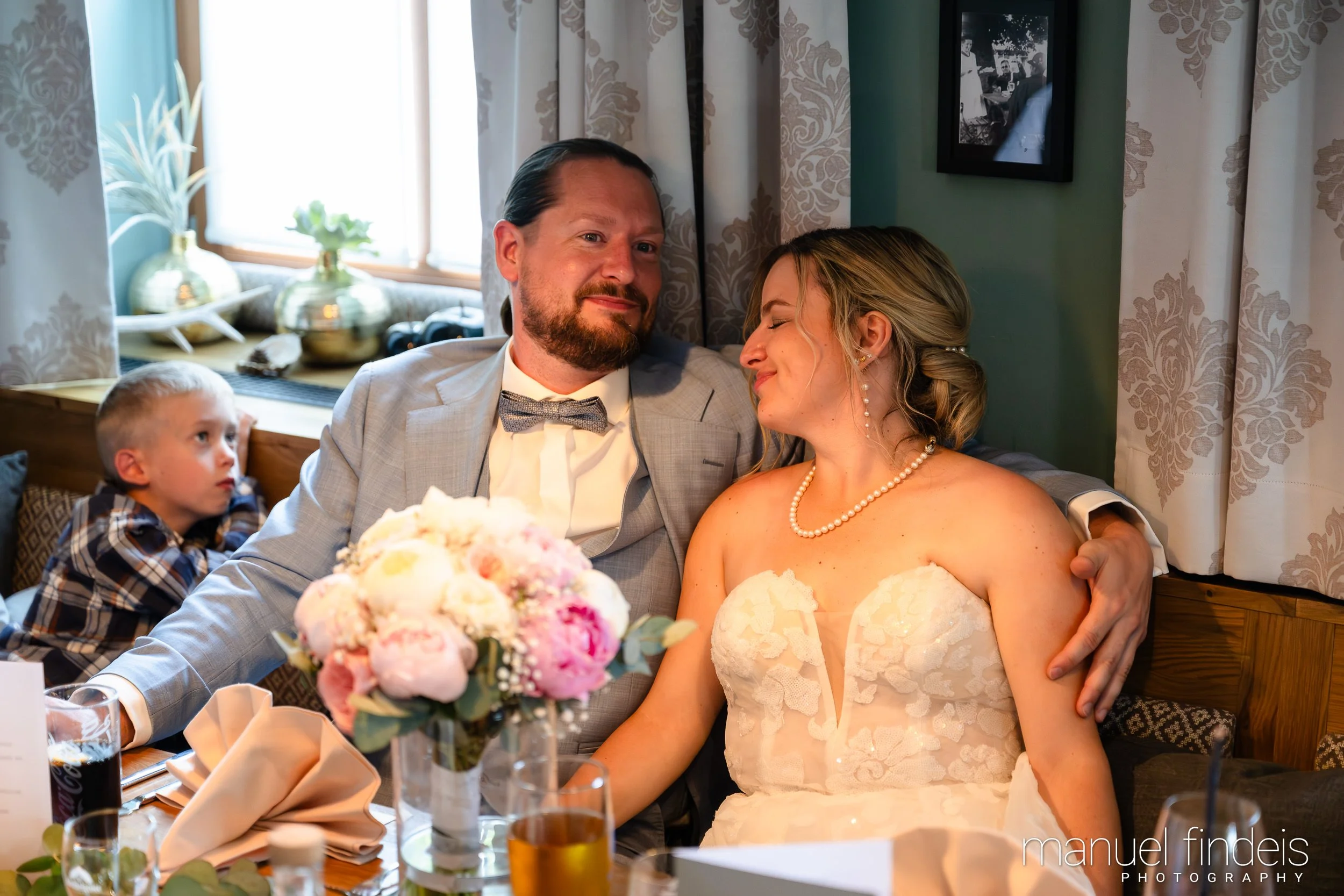 0531_Hochzeit_RundS_www.manuelfindeis.com.jpg