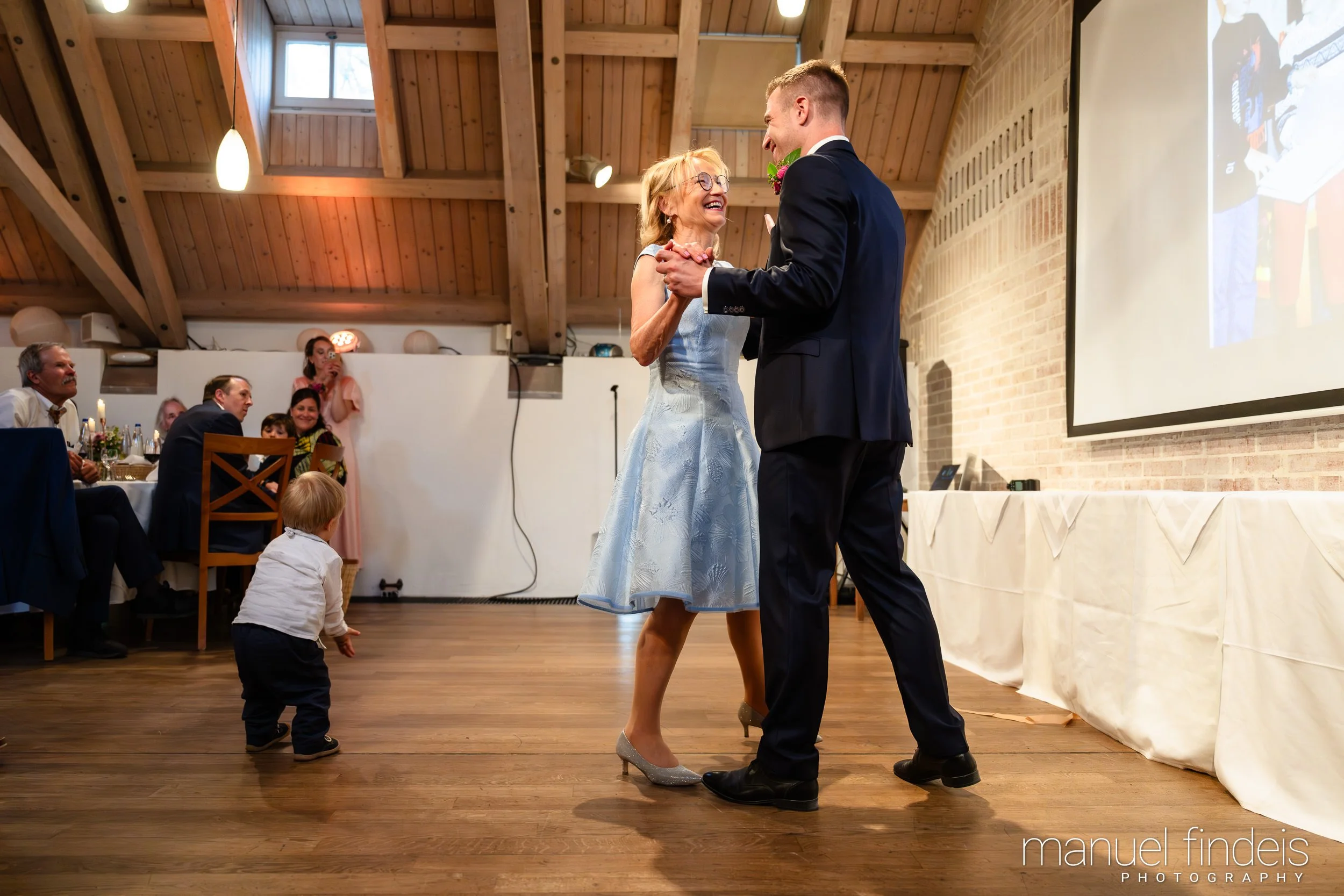 0769_Hochzeit_Rus_www.manuelfindeis.com.jpg