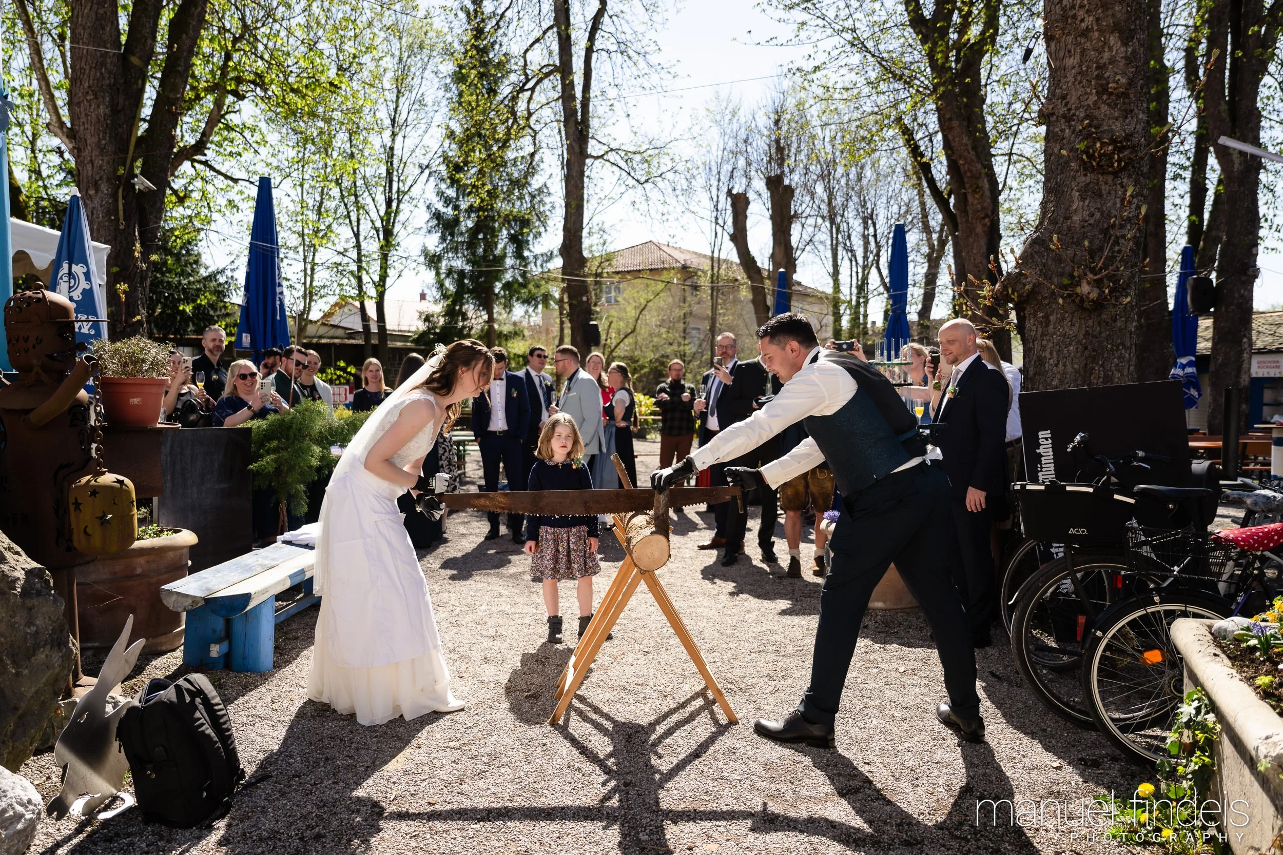 0561_Hochzeit_VuA_www.manuelfindeis.com.jpg