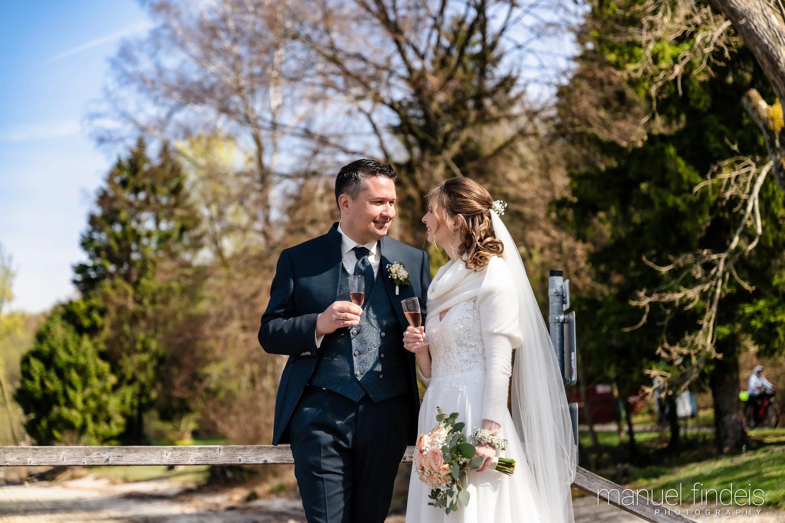 0059_Hochzeit_VuA_www.manuelfindeis.com.jpg