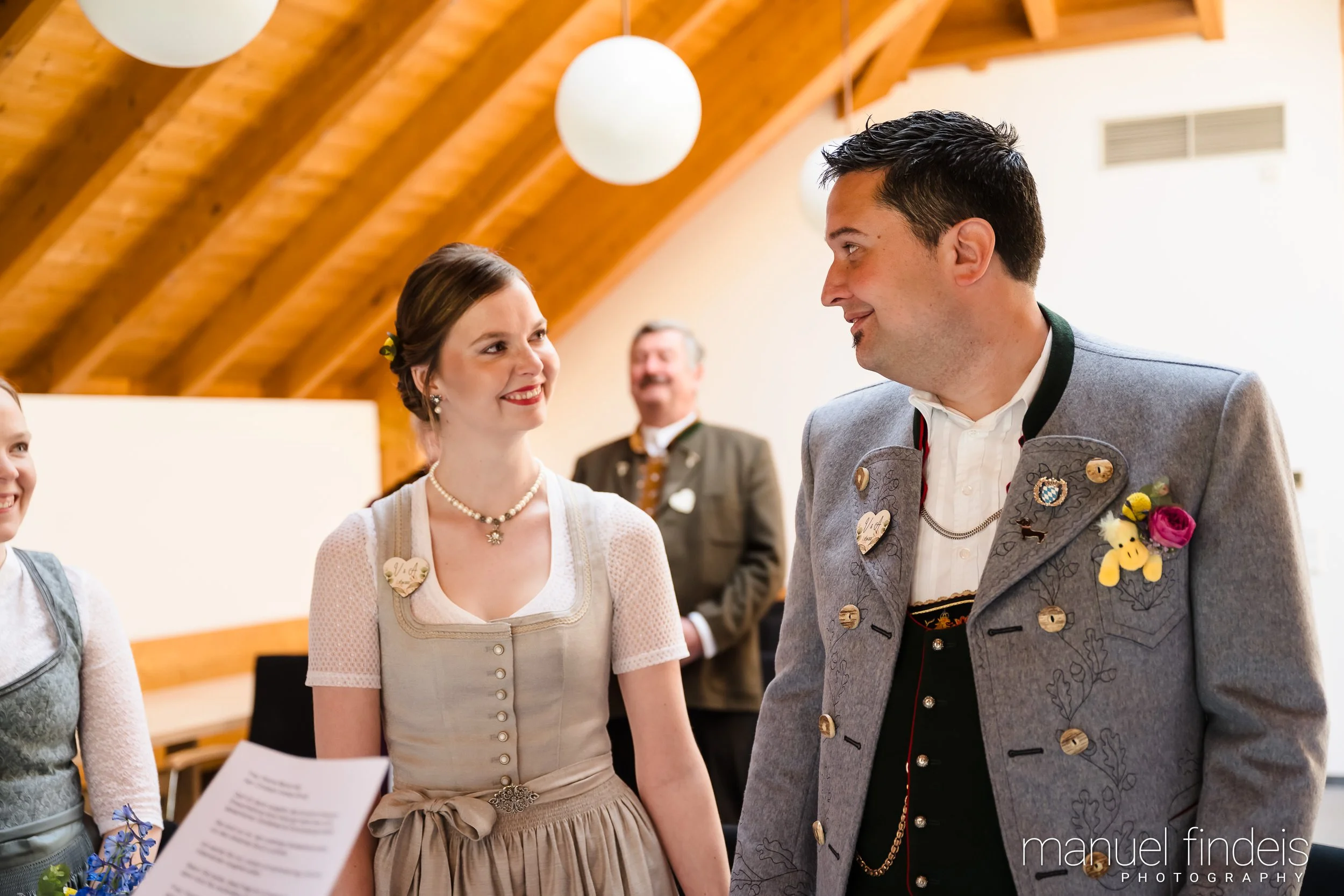 0074_Hochzeit-VuA-StA_www.manuelfindeis.com.jpg