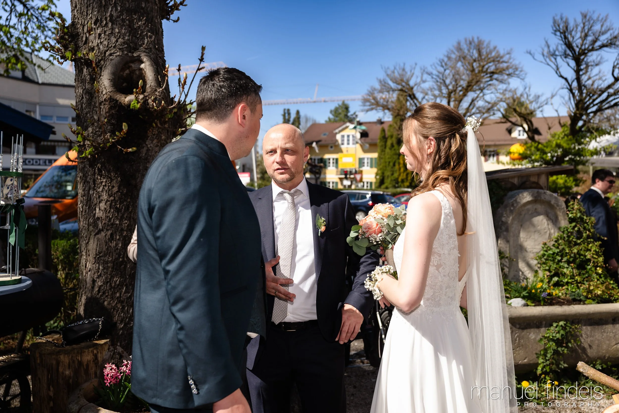 0606_Hochzeit_VuA_www.manuelfindeis.com.jpg