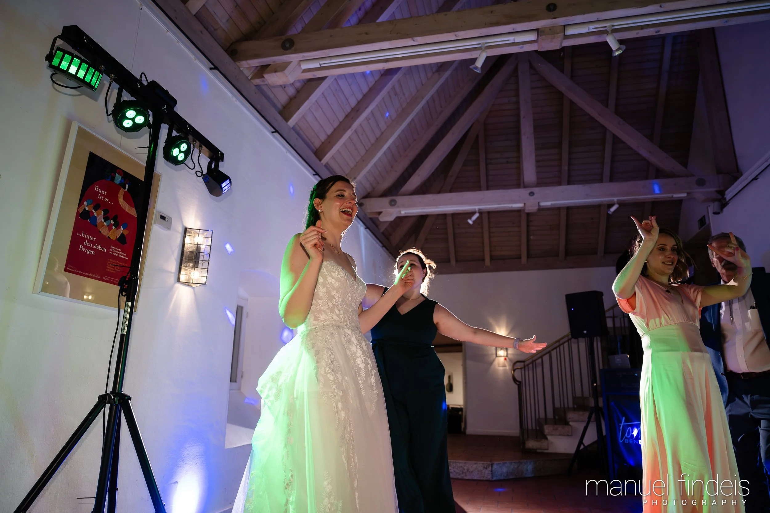 1006_Hochzeit_RuS_www.manuelfindeis.com.jpg