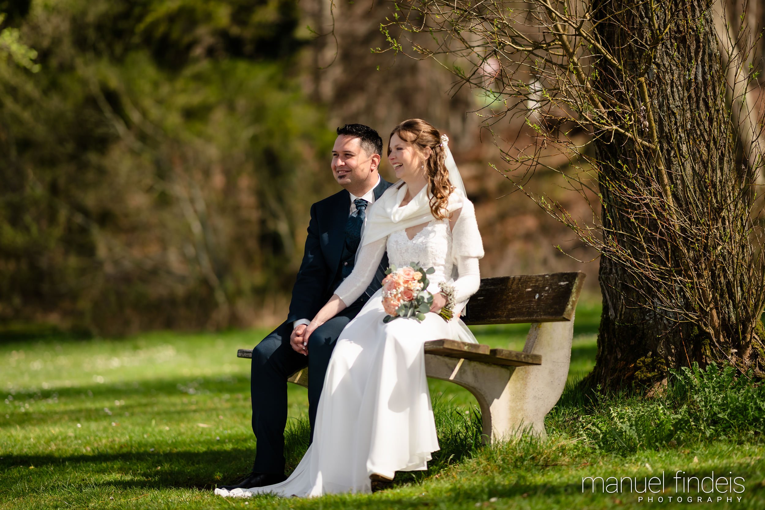 0077_Hochzeit_VuA_www.manuelfindeis.com.jpg