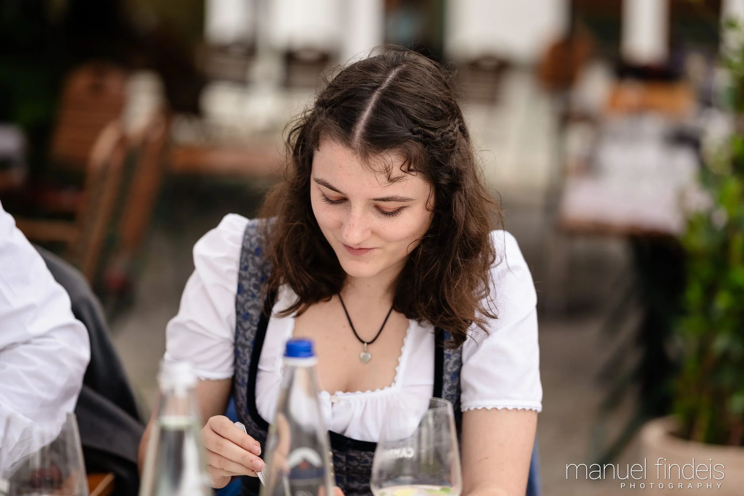 0555_Hochzeit-BuL_www.manuelfindeis.com.jpg