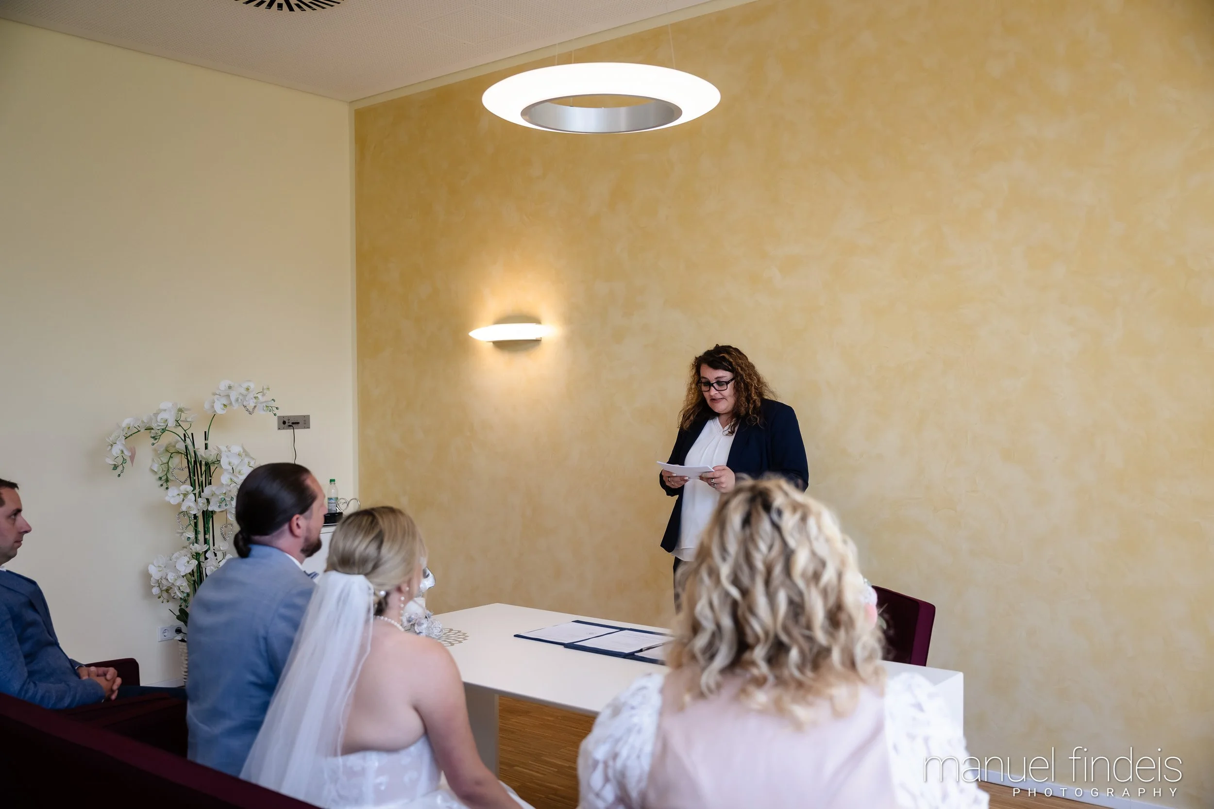 0194_Hochzeit_RundS_www.manuelfindeis.com.jpg