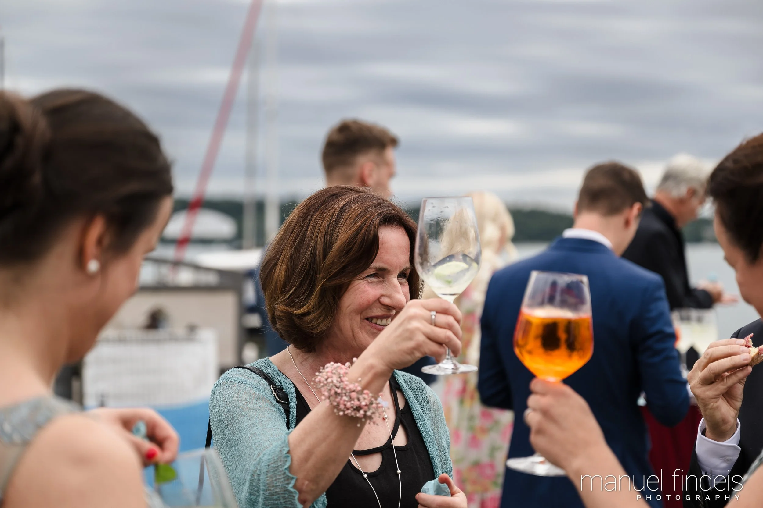 0648_Hochzeit-AuJ_www.manuelfindeis.com.jpg