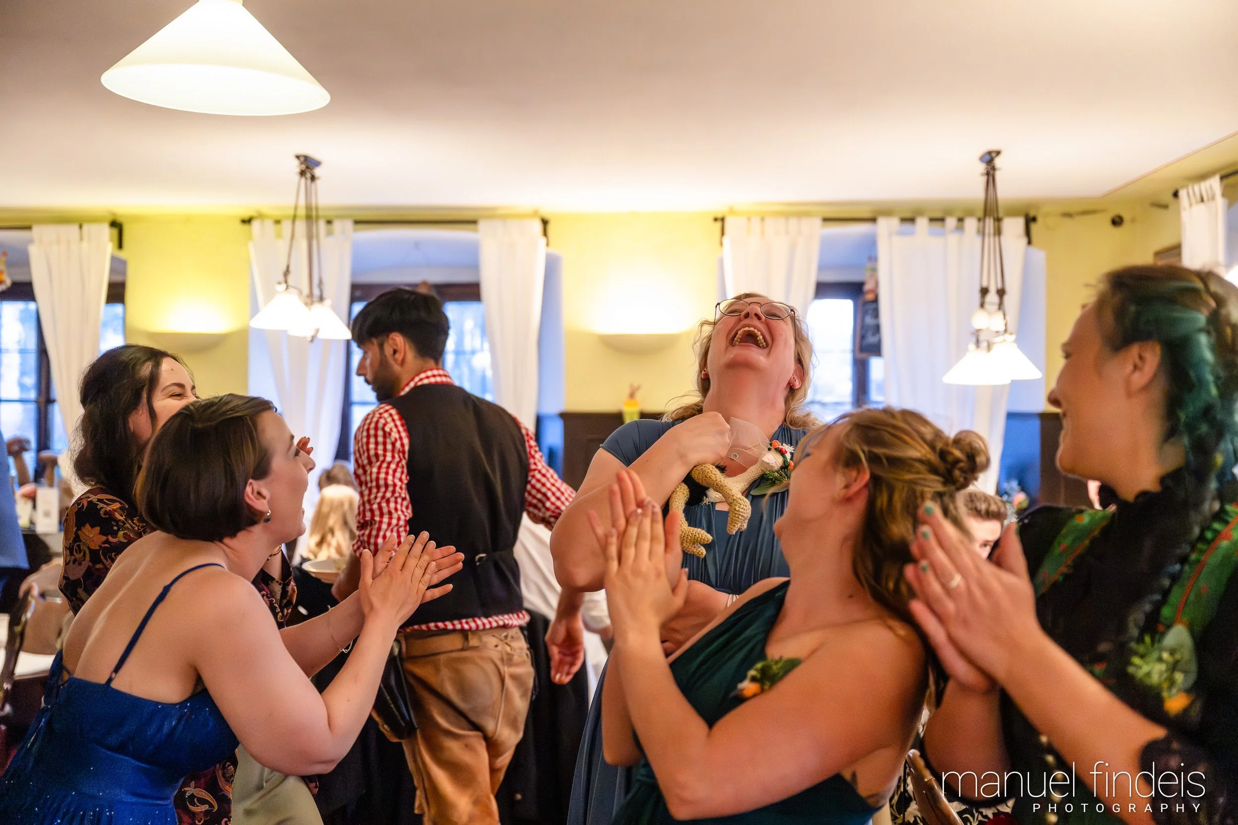 0856_Hochzeit_VuA_www.manuelfindeis.com.jpg