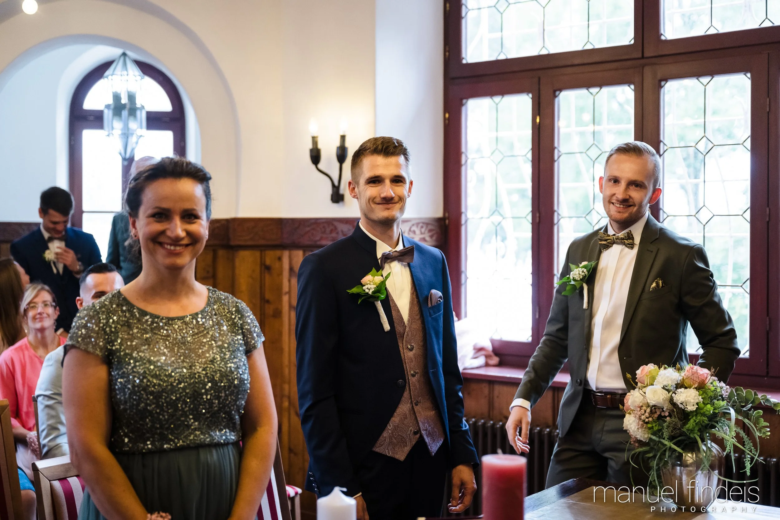 0080_Hochzeit-AuJ_www.manuelfindeis.com.jpg