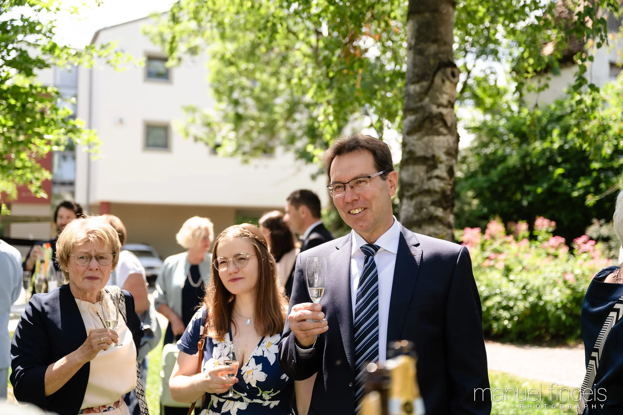 0418_Hochzeit_RundS_www.manuelfindeis.com.jpg
