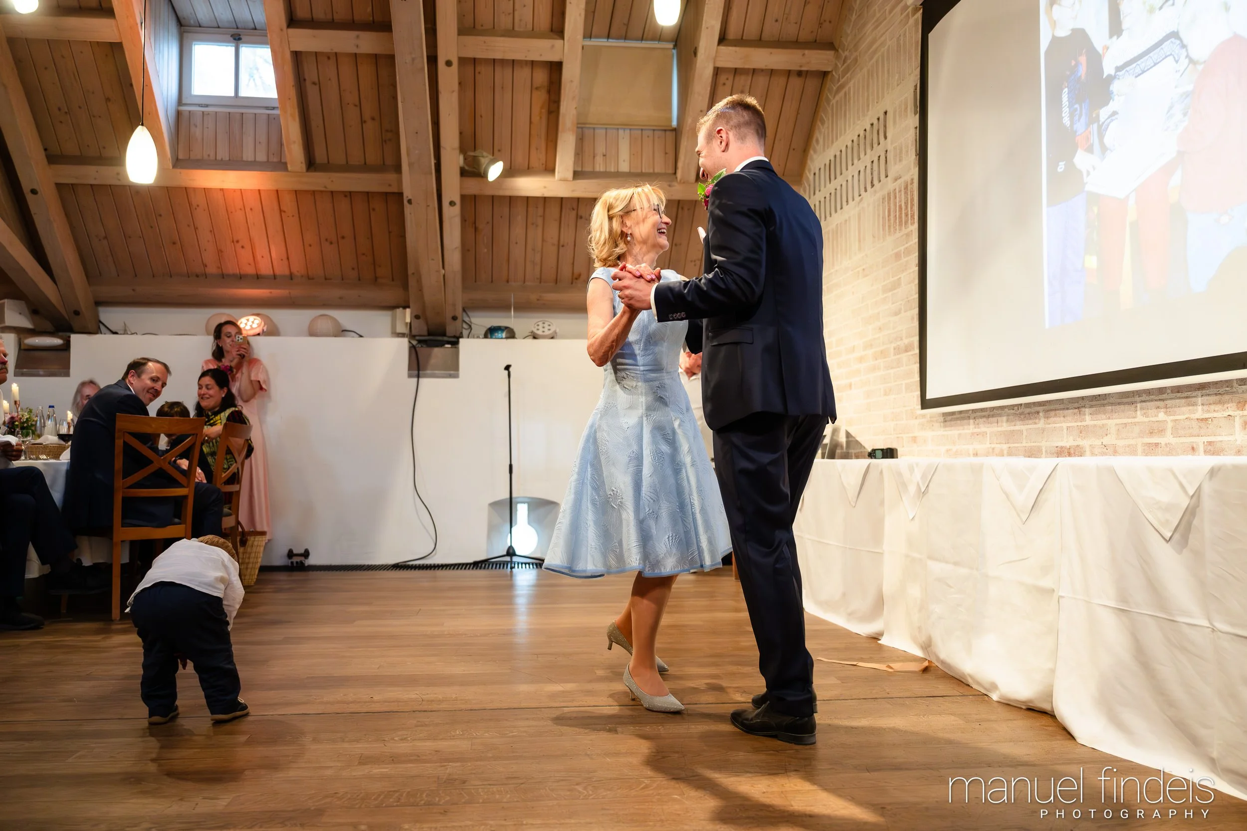 0772_Hochzeit_Rus_www.manuelfindeis.com.jpg