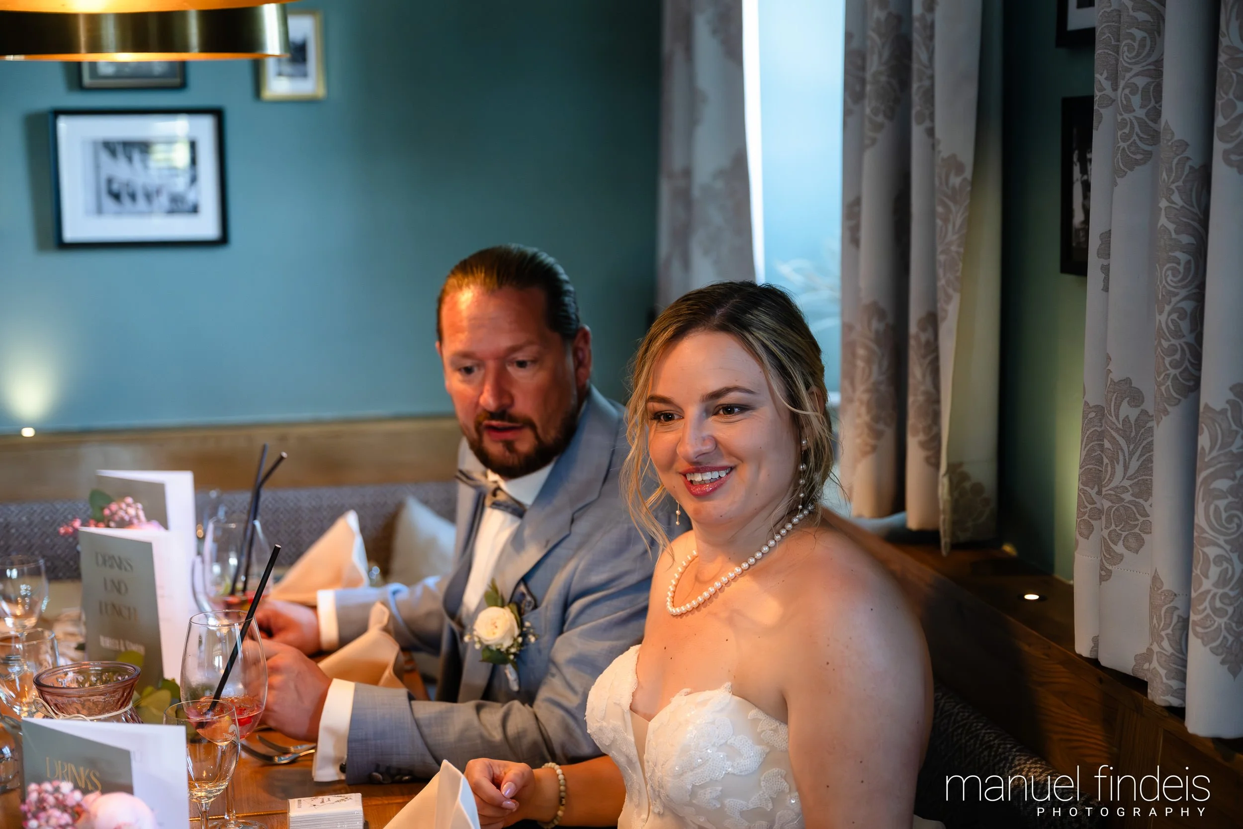0487_Hochzeit_RundS_www.manuelfindeis.com.jpg