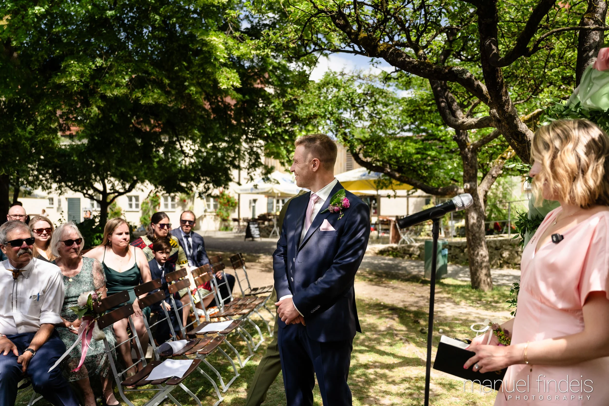 0088_Hochzeit_RuS_www.manuelfindeis.com.jpg
