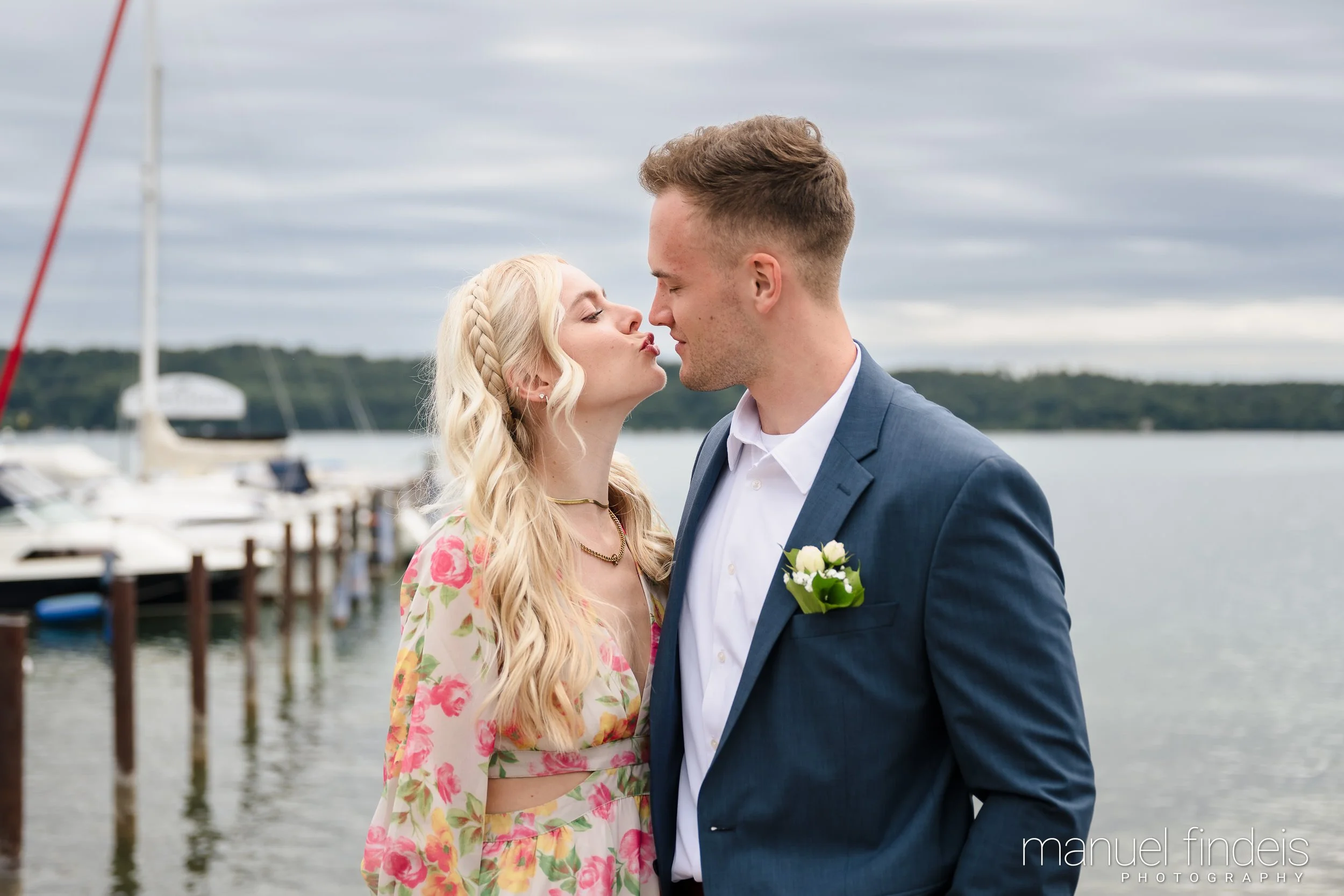 0662_Hochzeit-AuJ_www.manuelfindeis.com.jpg