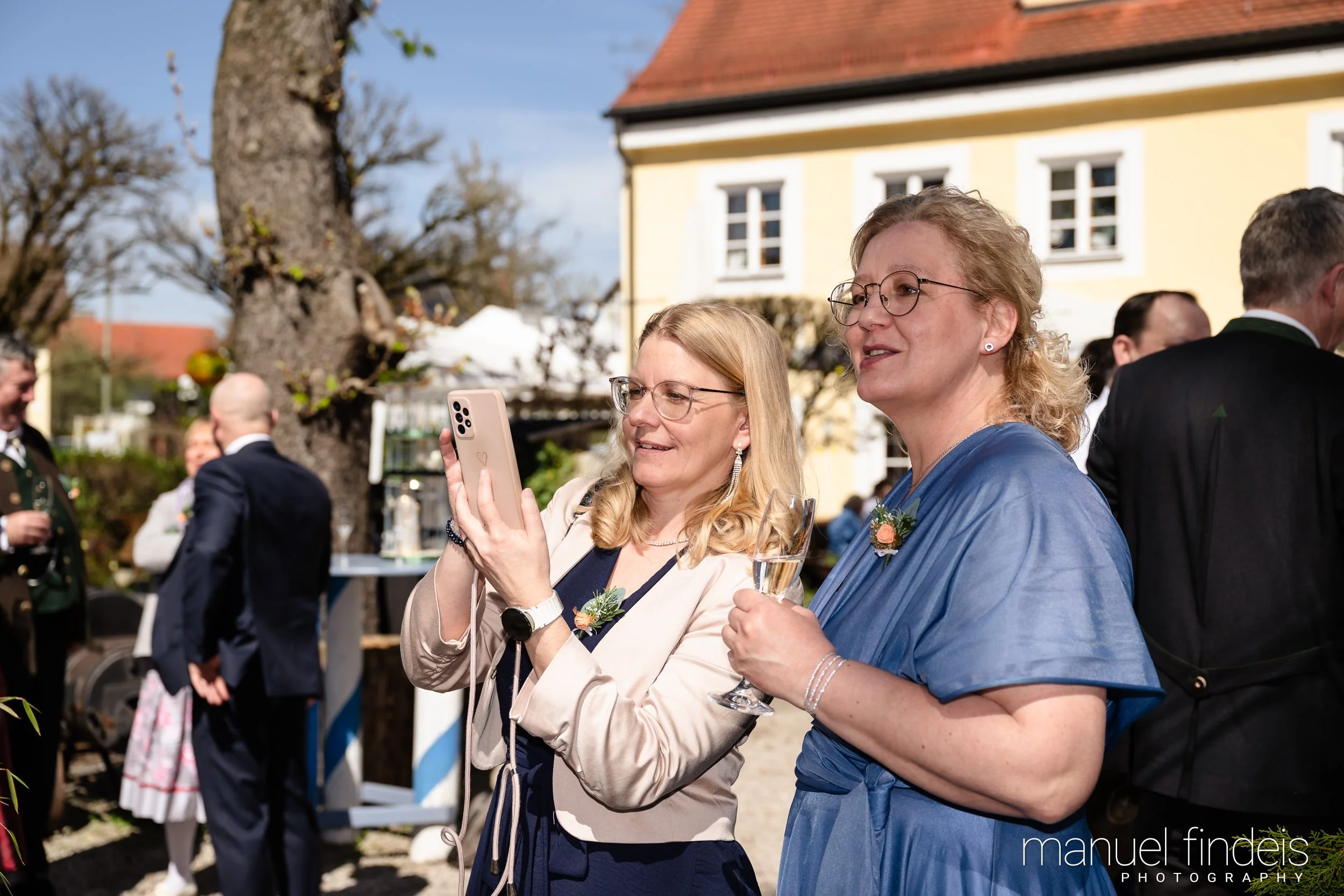 0546_Hochzeit_VuA_www.manuelfindeis.com.jpg